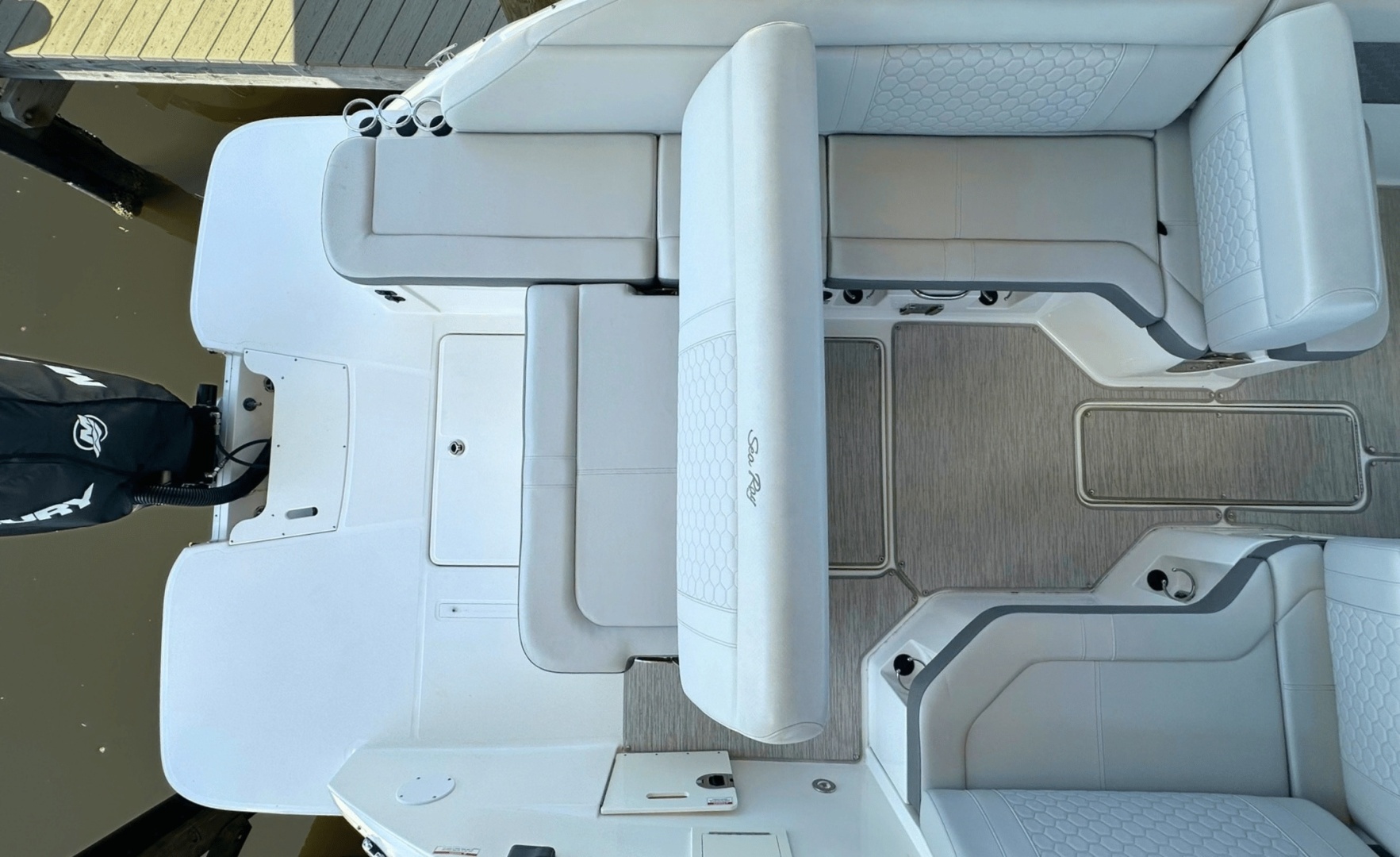 25ft Sea Ray Yacht For Sale