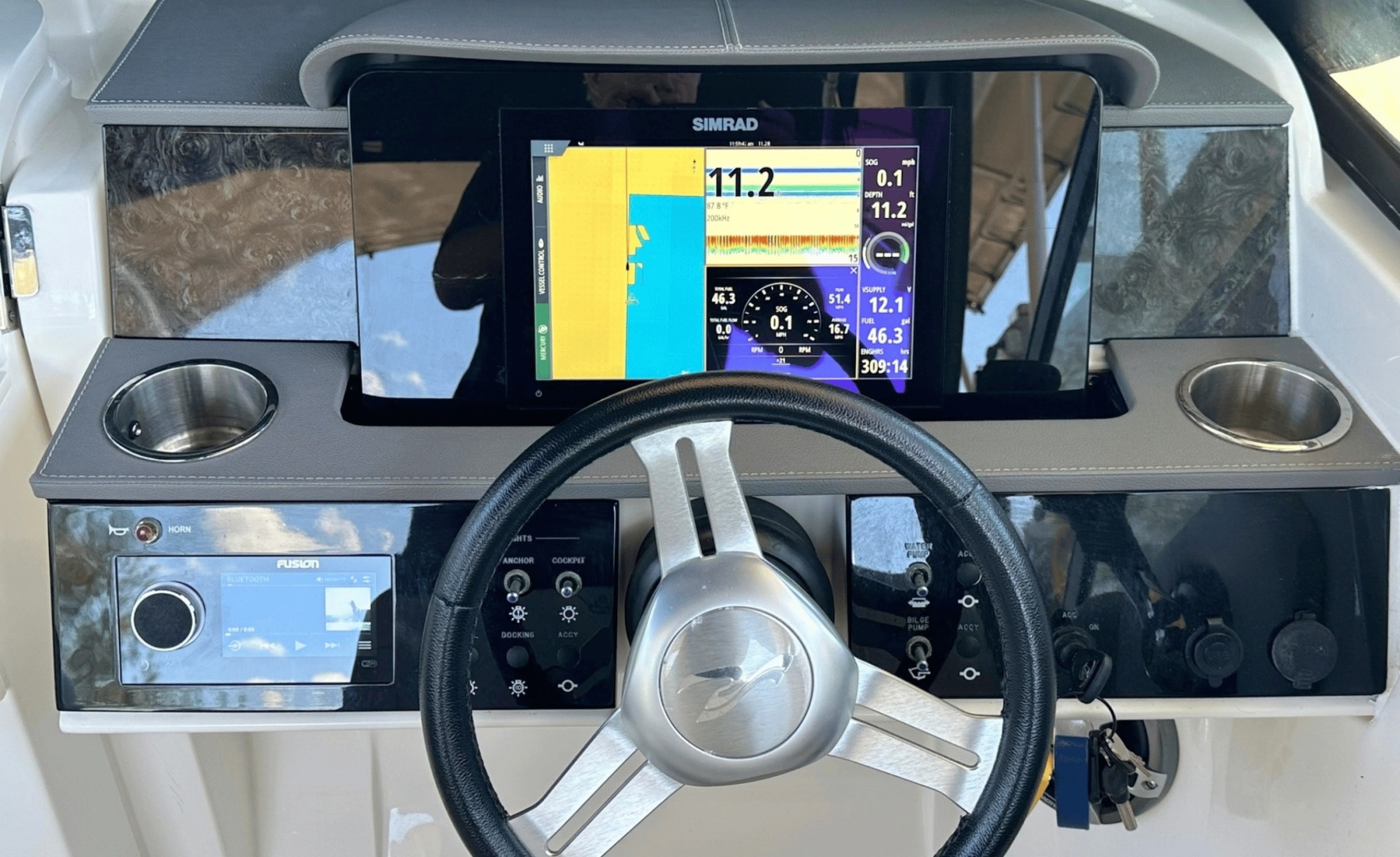 2021 Sea Ray 250SDX