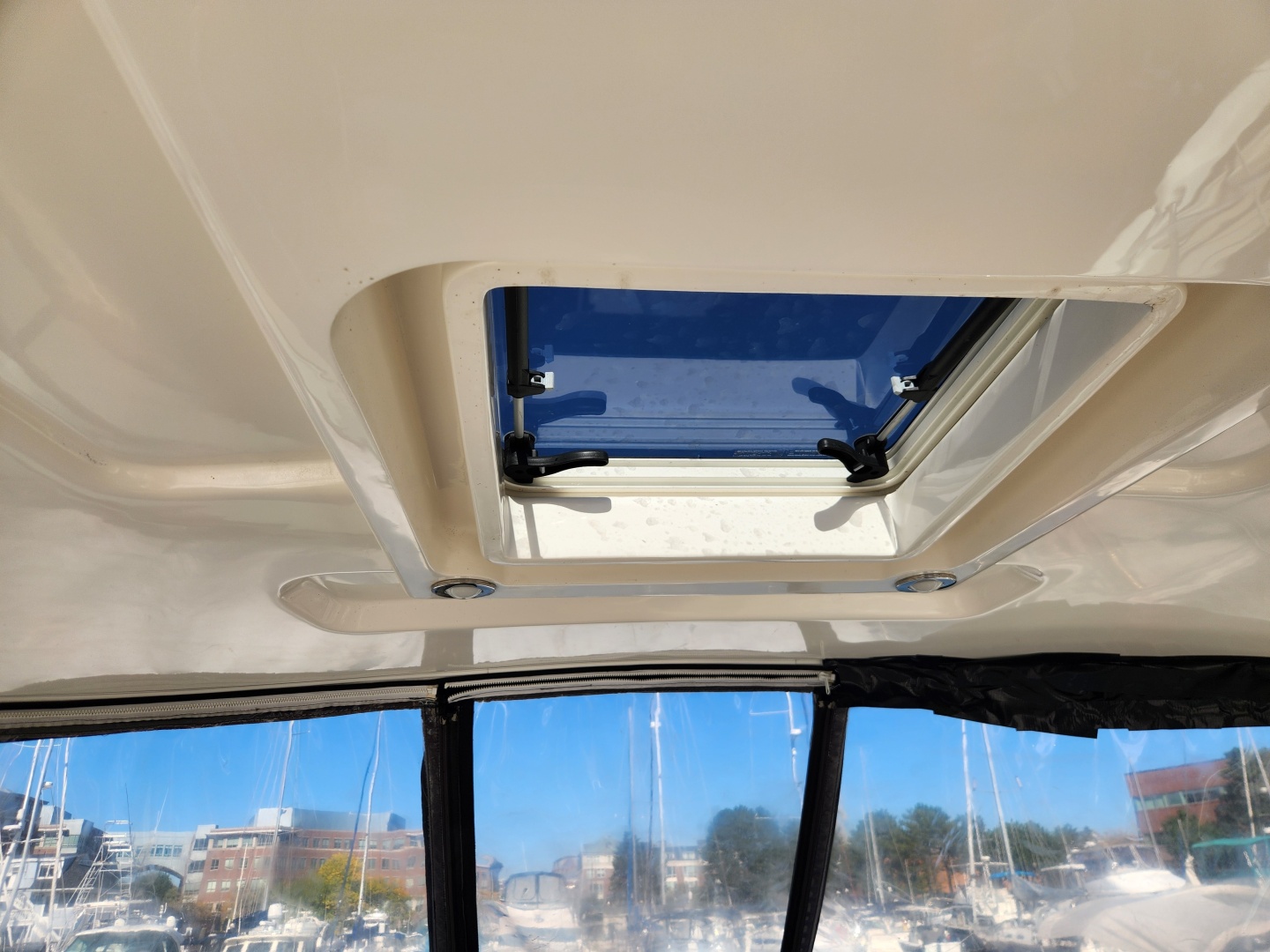2011 Sea Ray 