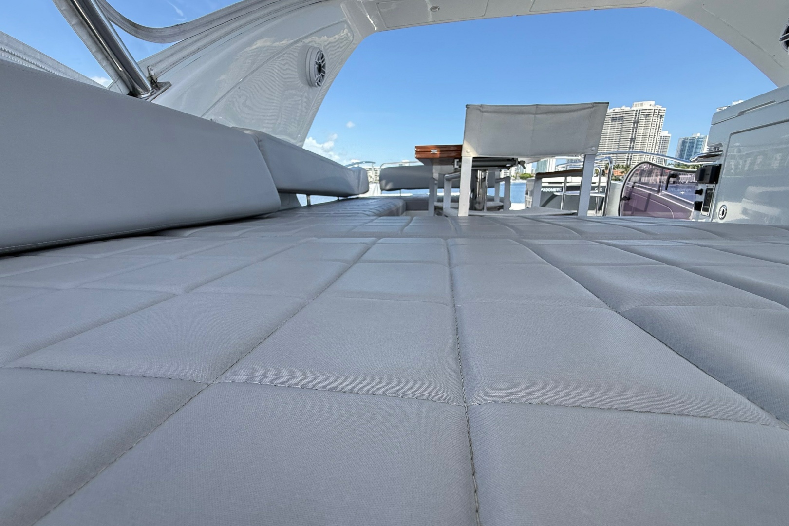 2015 Azimut 54