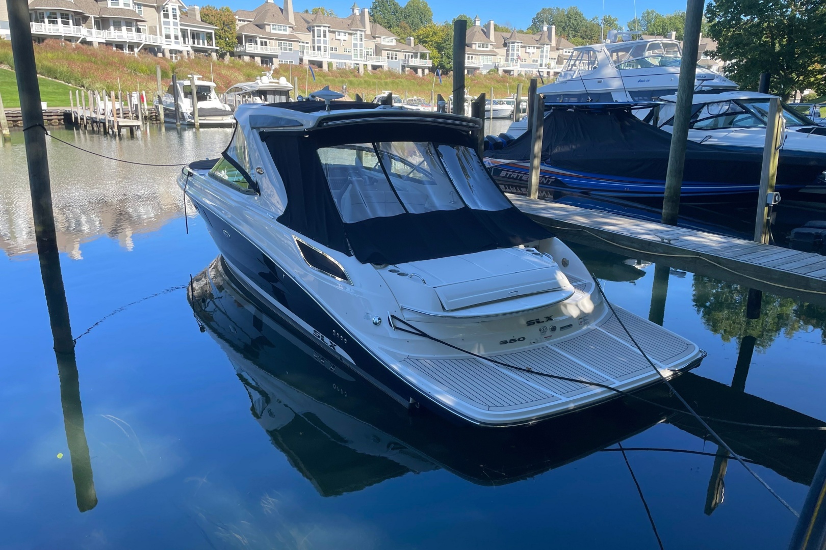 2015 Sea Ray SLX 350
