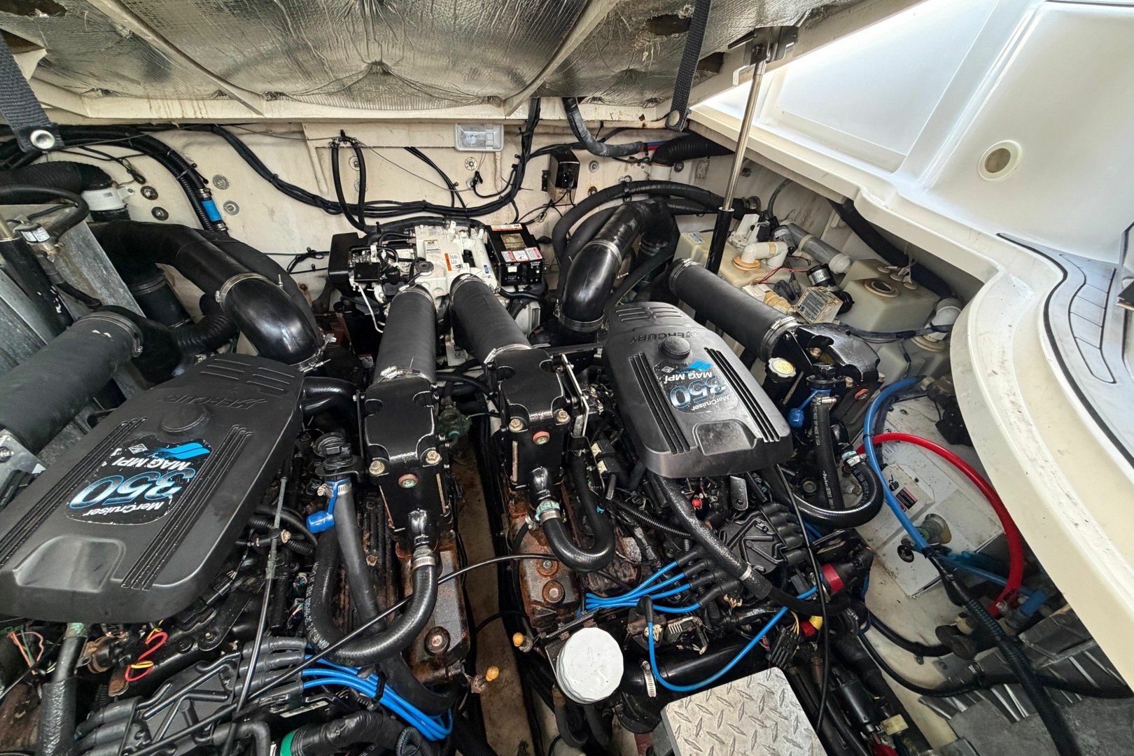 2006 Sea Ray Sundancer 320