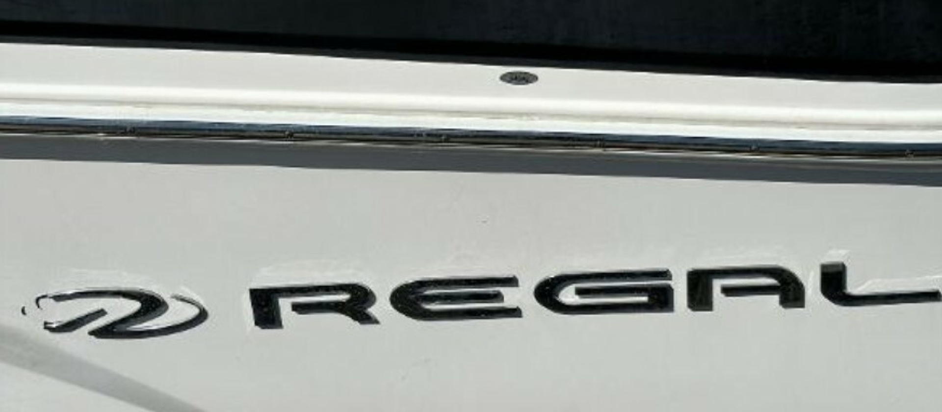 2014 Regal 28 Express — photograph 5