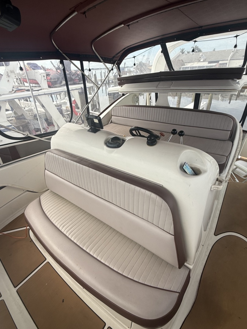41ft Maxum Yacht For Sale