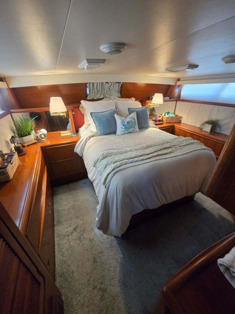 Bizz Sea Livn 44ft Viking Yacht For Sale