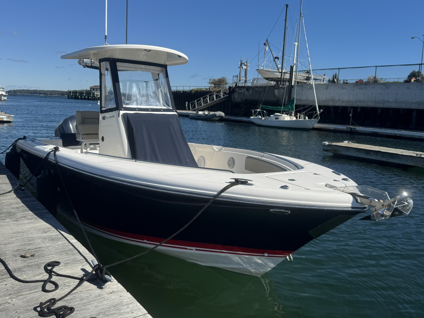 24ft Pursuit Yacht For Sale