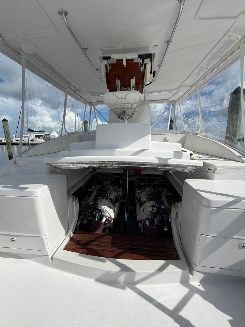 1998 Luhrs 40 Open