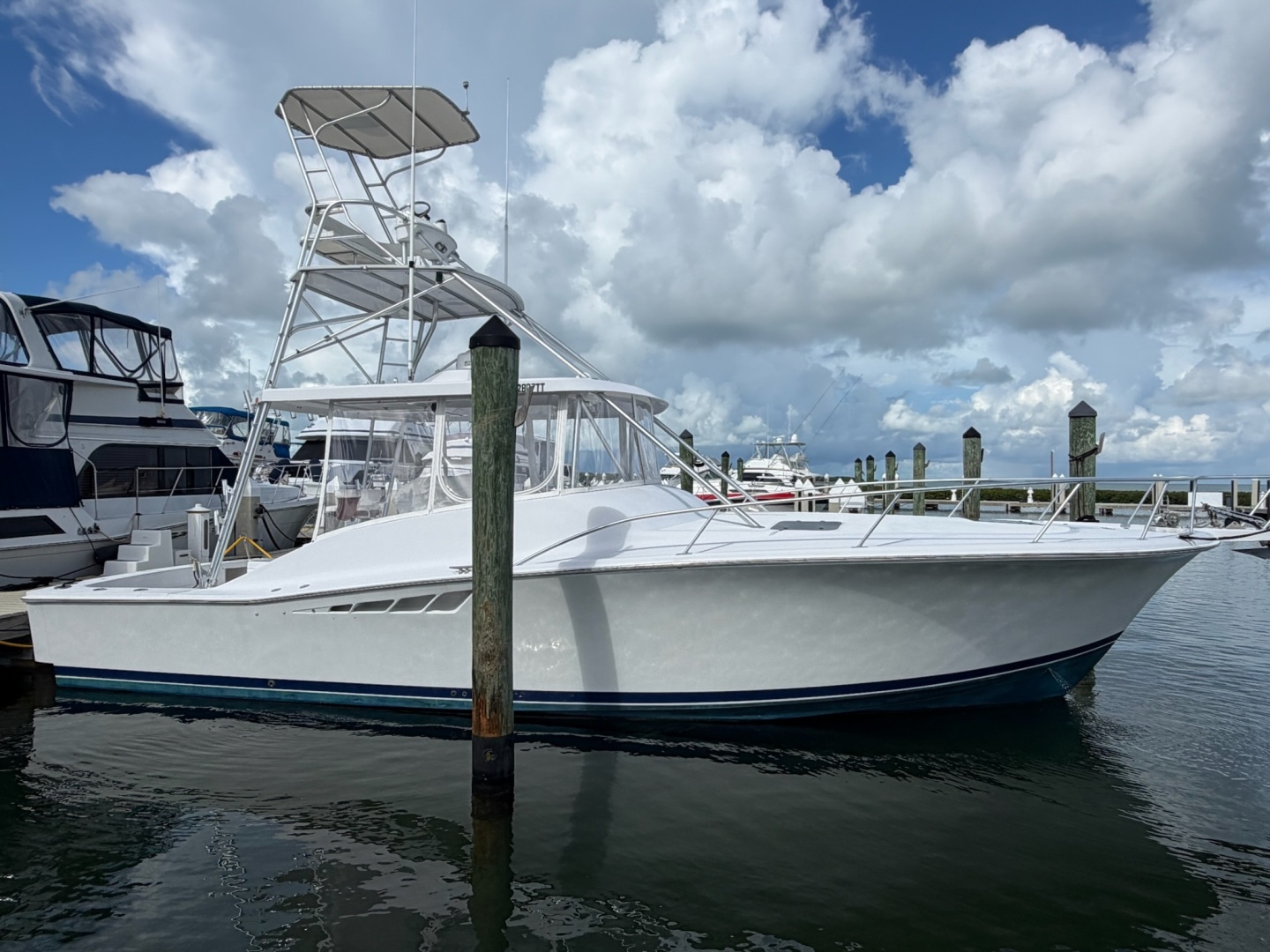 1998 Luhrs 40 Open
