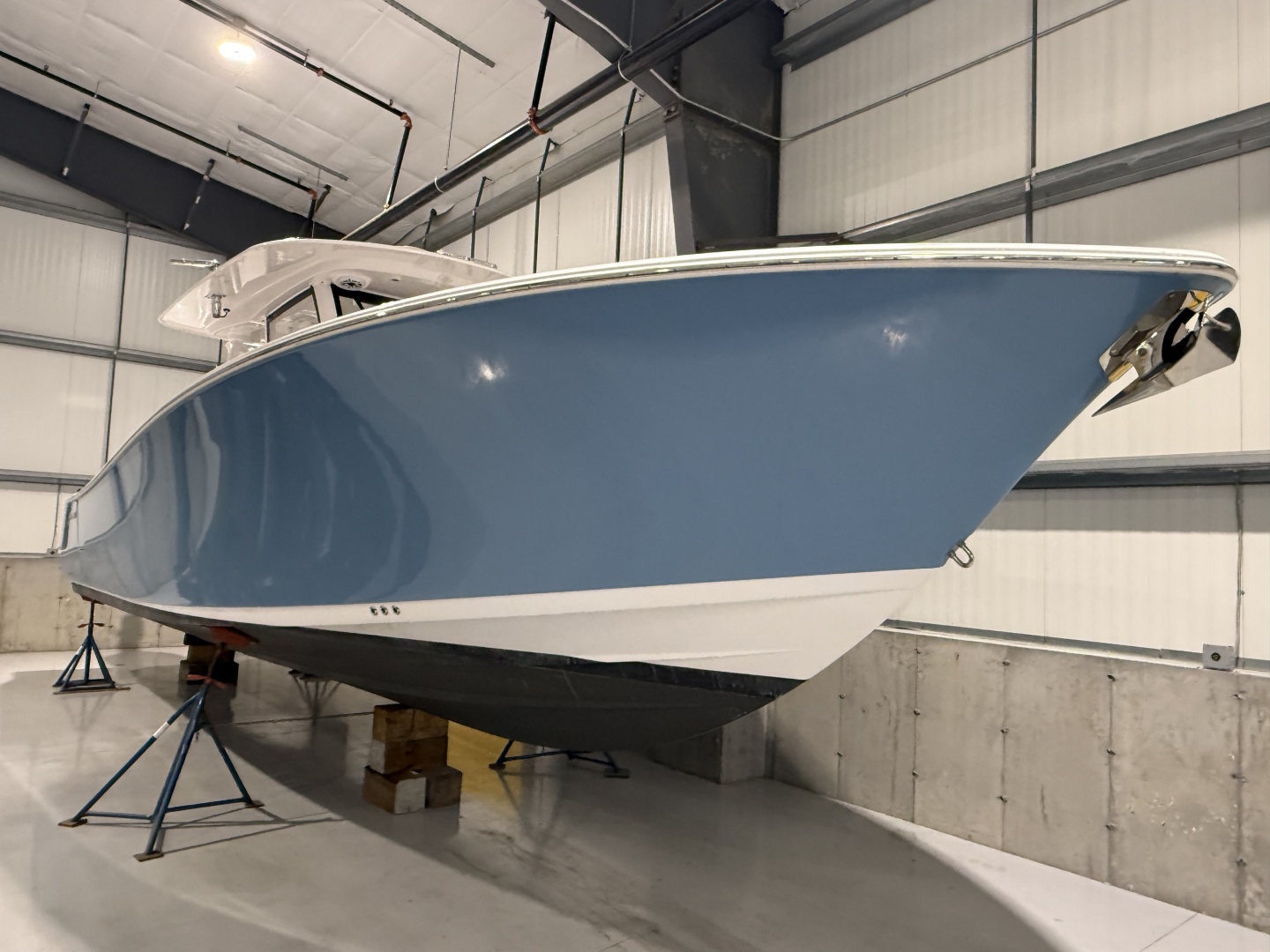 2023 Sportsman 352 — photograph 2