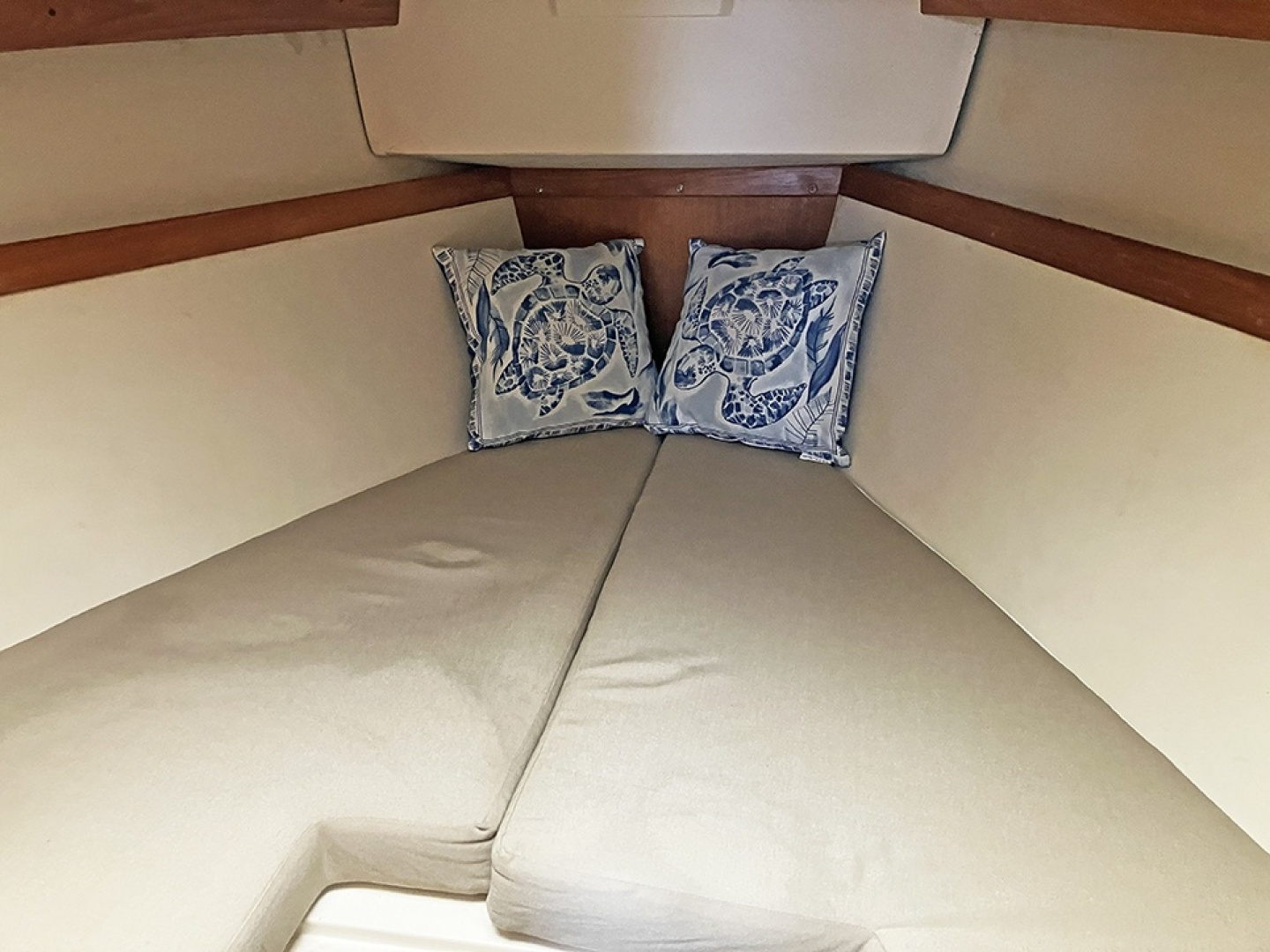 Skedaddle 30ft Catalina Yacht For Sale