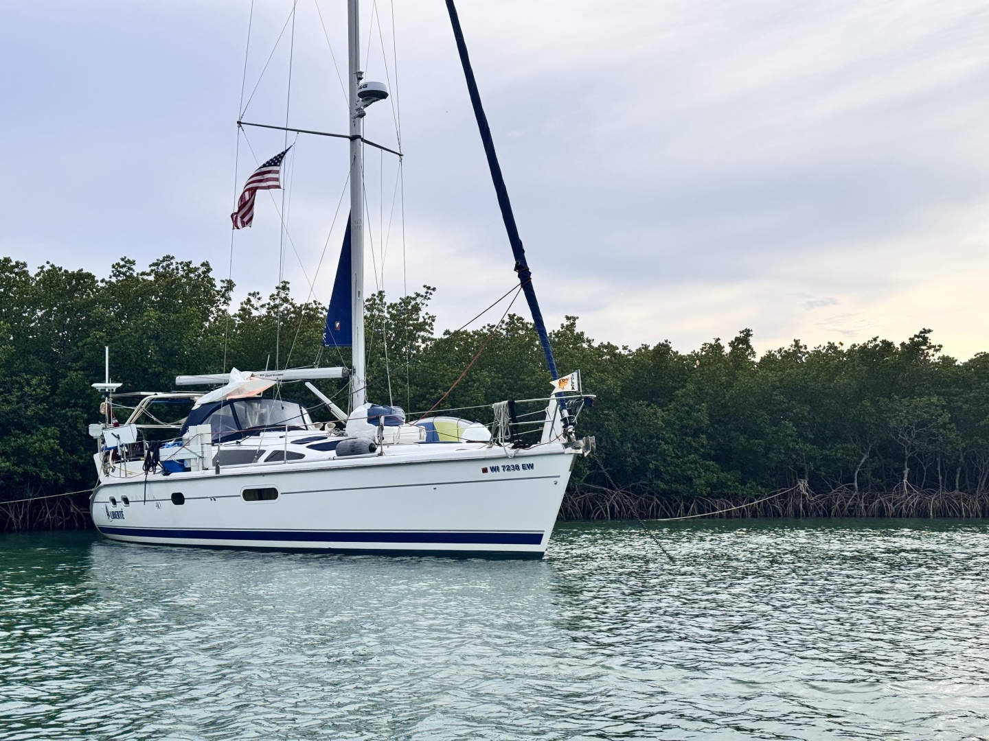 2000 Hunter 410