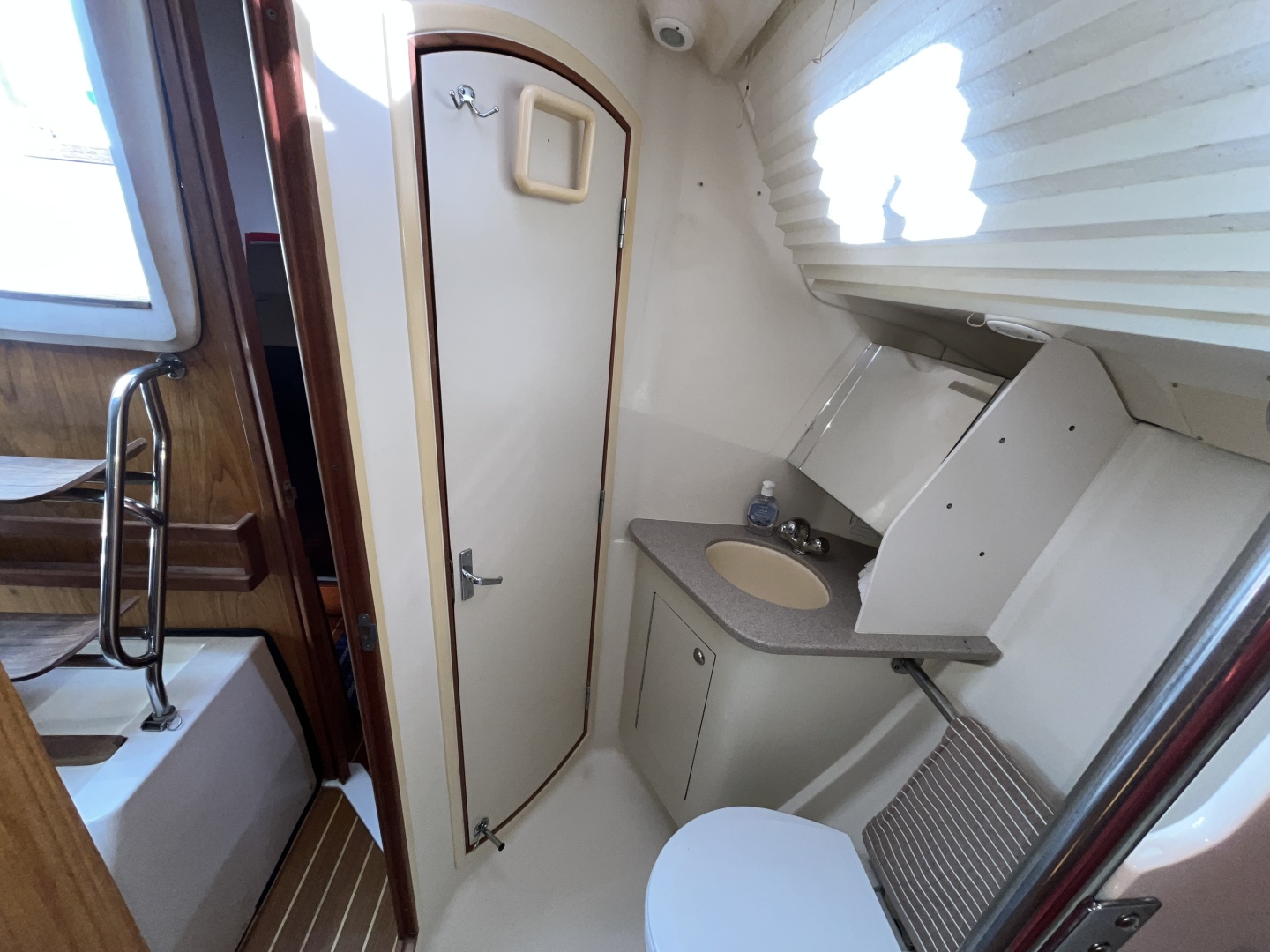 Liberte 40ft Hunter Yacht For Sale Liberte 40ft Hunter Yacht For Sale