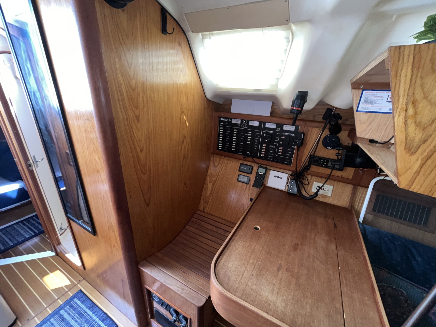 Liberte 40ft Hunter Yacht For Sale Liberte 40ft Hunter Yacht For Sale