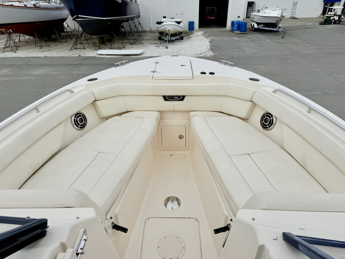 28ft Grady White Yacht For Sale