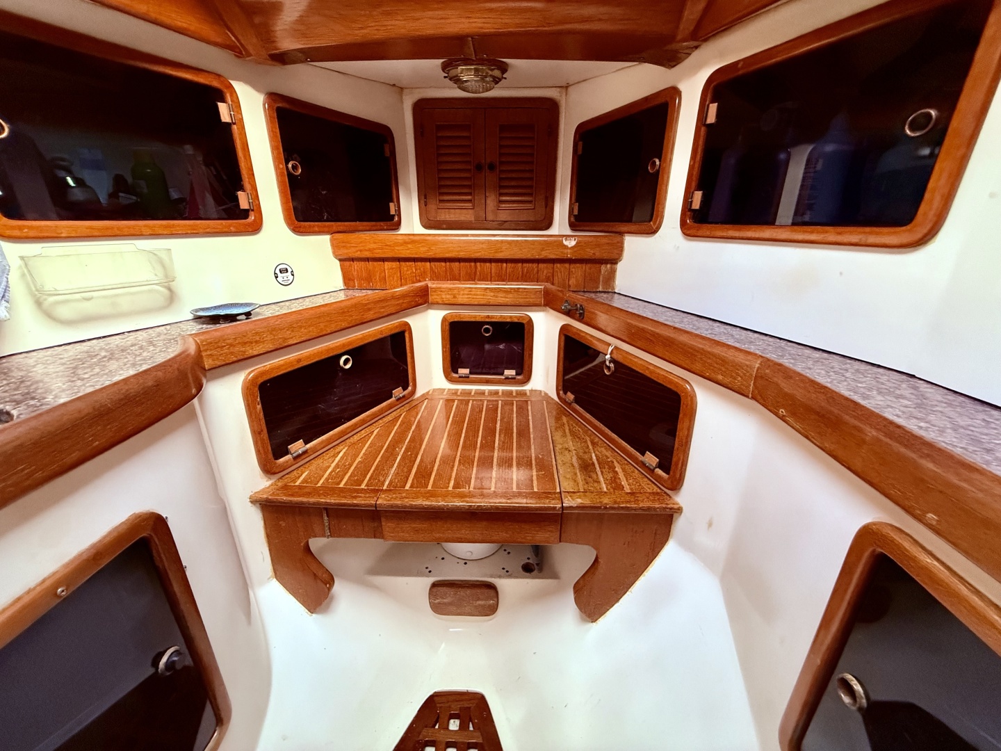 1997 Hans Christian Christina 43