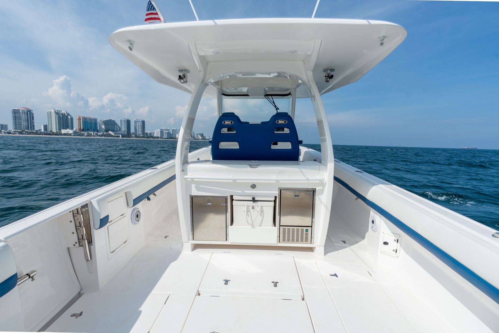 2018 Intrepid 407 Panacea