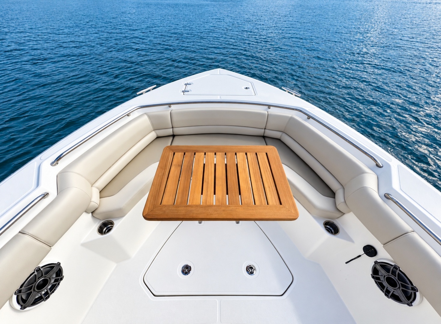 33ft Boston Whaler Yacht For Sale