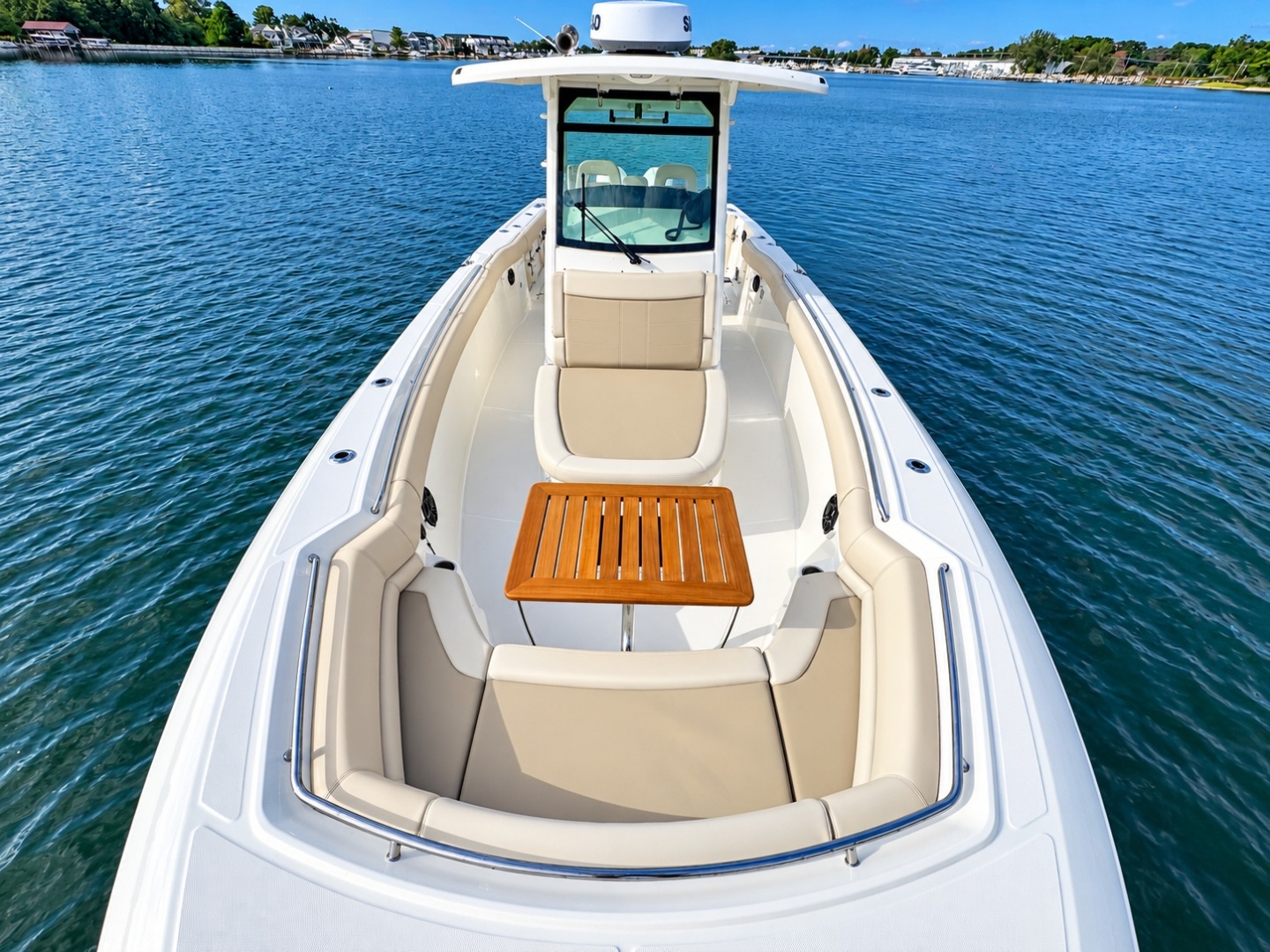 33ft Boston Whaler Yacht For Sale