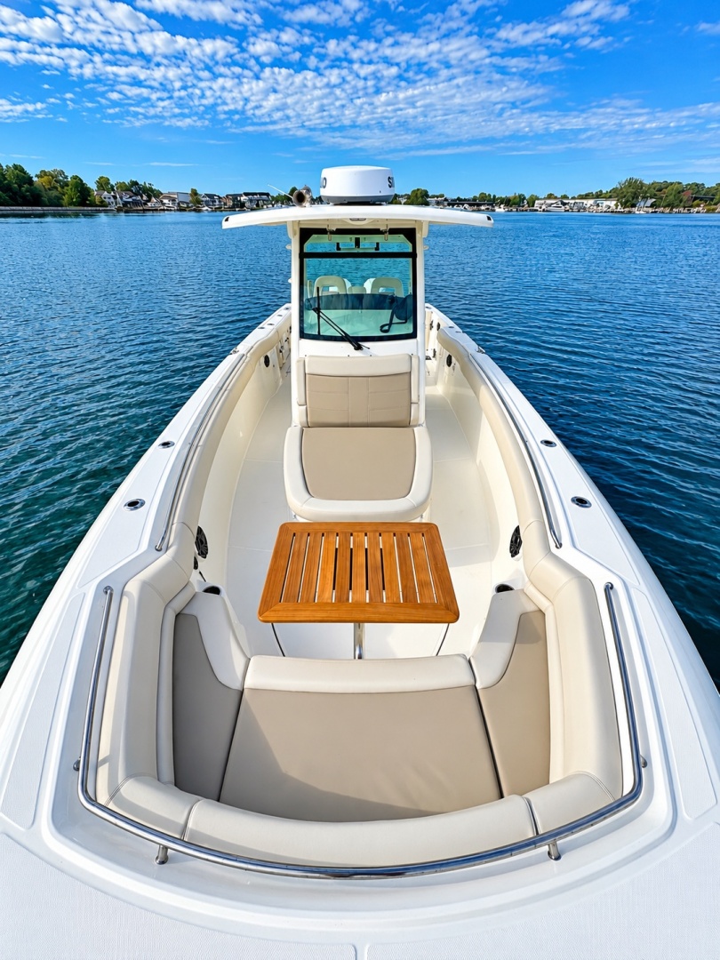 2024 Boston Whaler 330 Outrage
