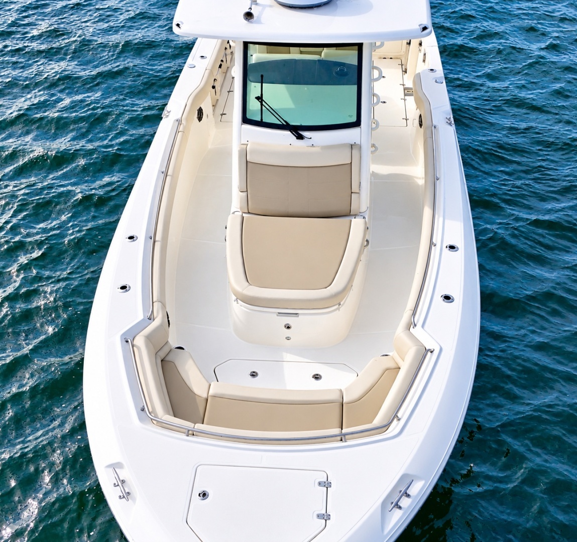 2024 Boston Whaler 330 Outrage
