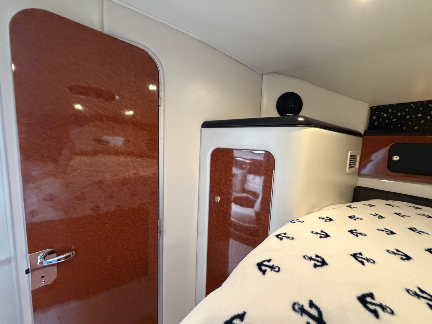 Water Wings 37ft Wellcraft Yacht For Sale