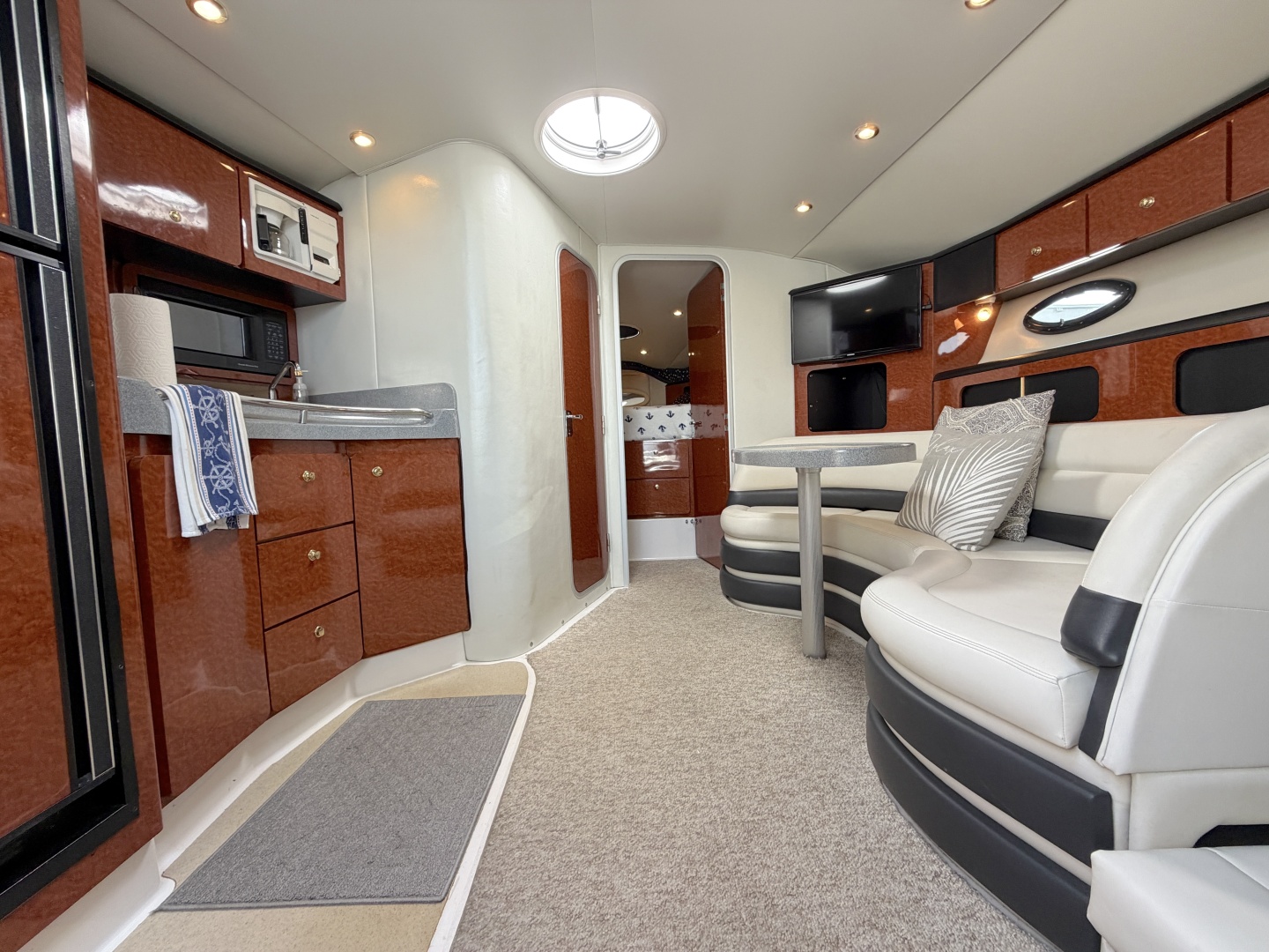 2002 Wellcraft 3700 Martinique