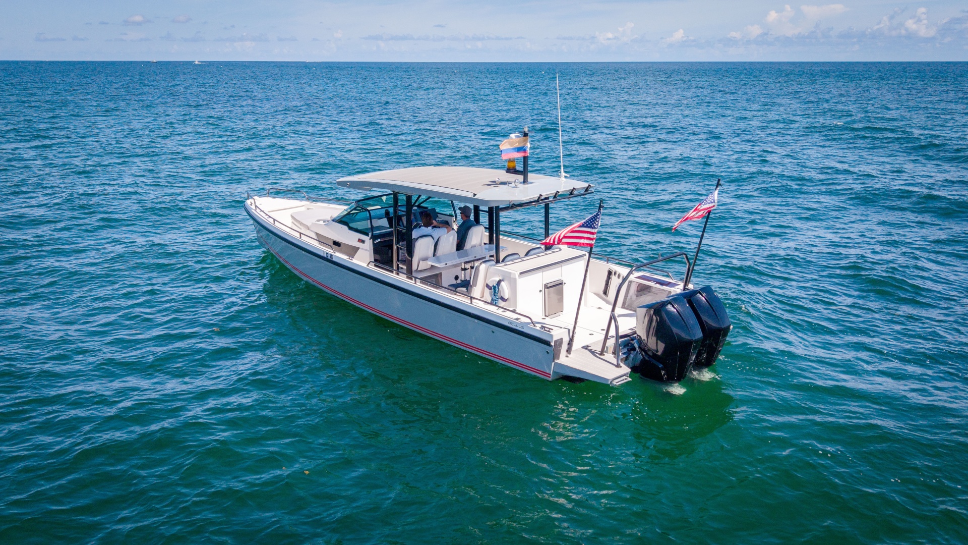 2020 Axopar Sun-Top