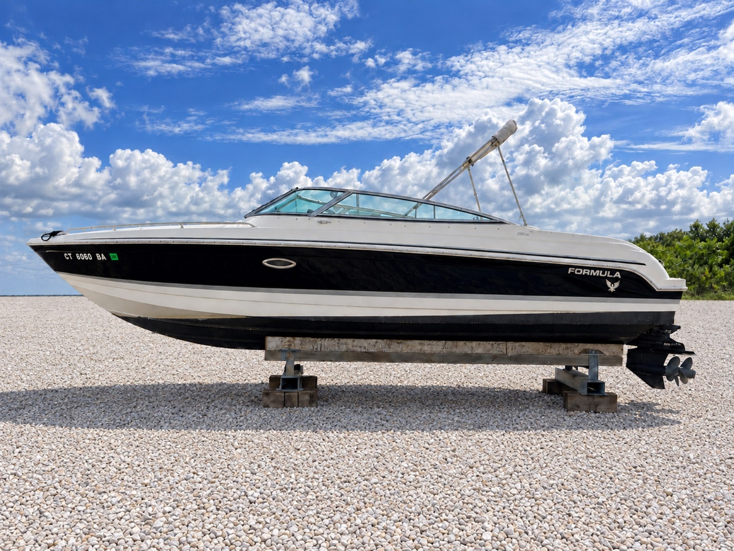 Winslow s Escape 26ft Formula Yacht For Sale Winslow s Escape 26ft Formula Yacht For Sale