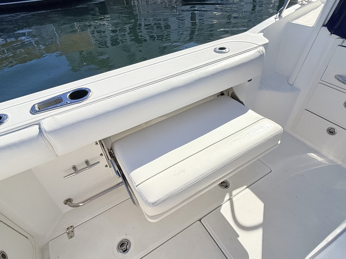 2012 Boston Whaler 