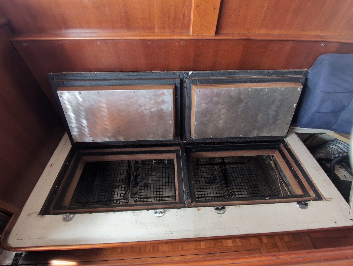 1990 Grand Banks 36 Classic
