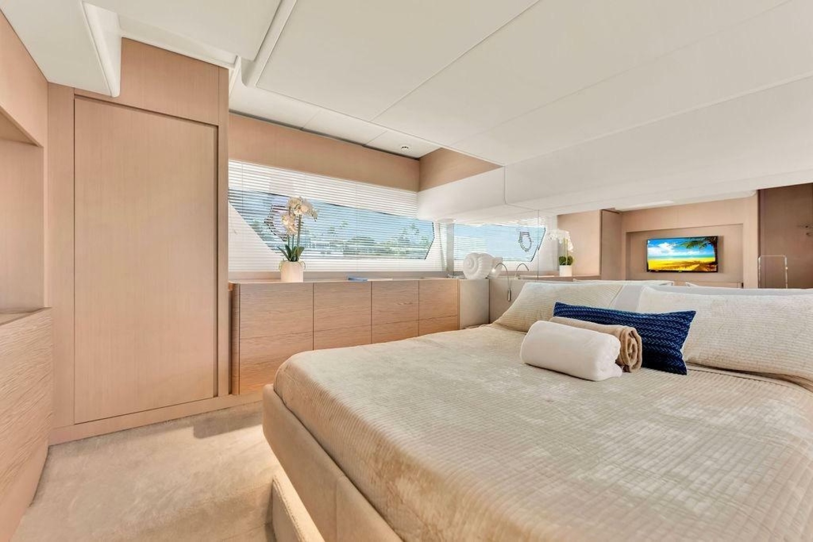 2021 Ferretti Yachts 500