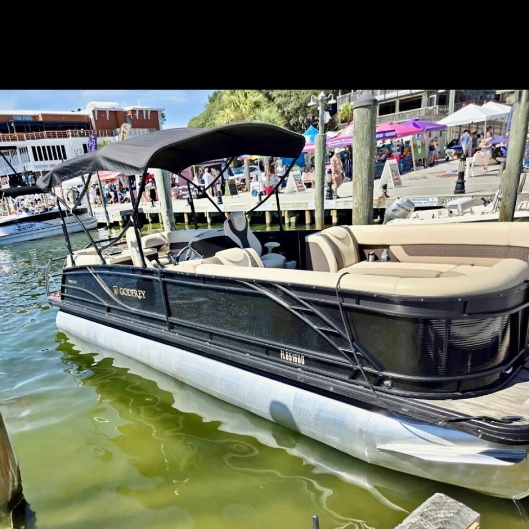 26ft Godfrey Yacht For Sale
