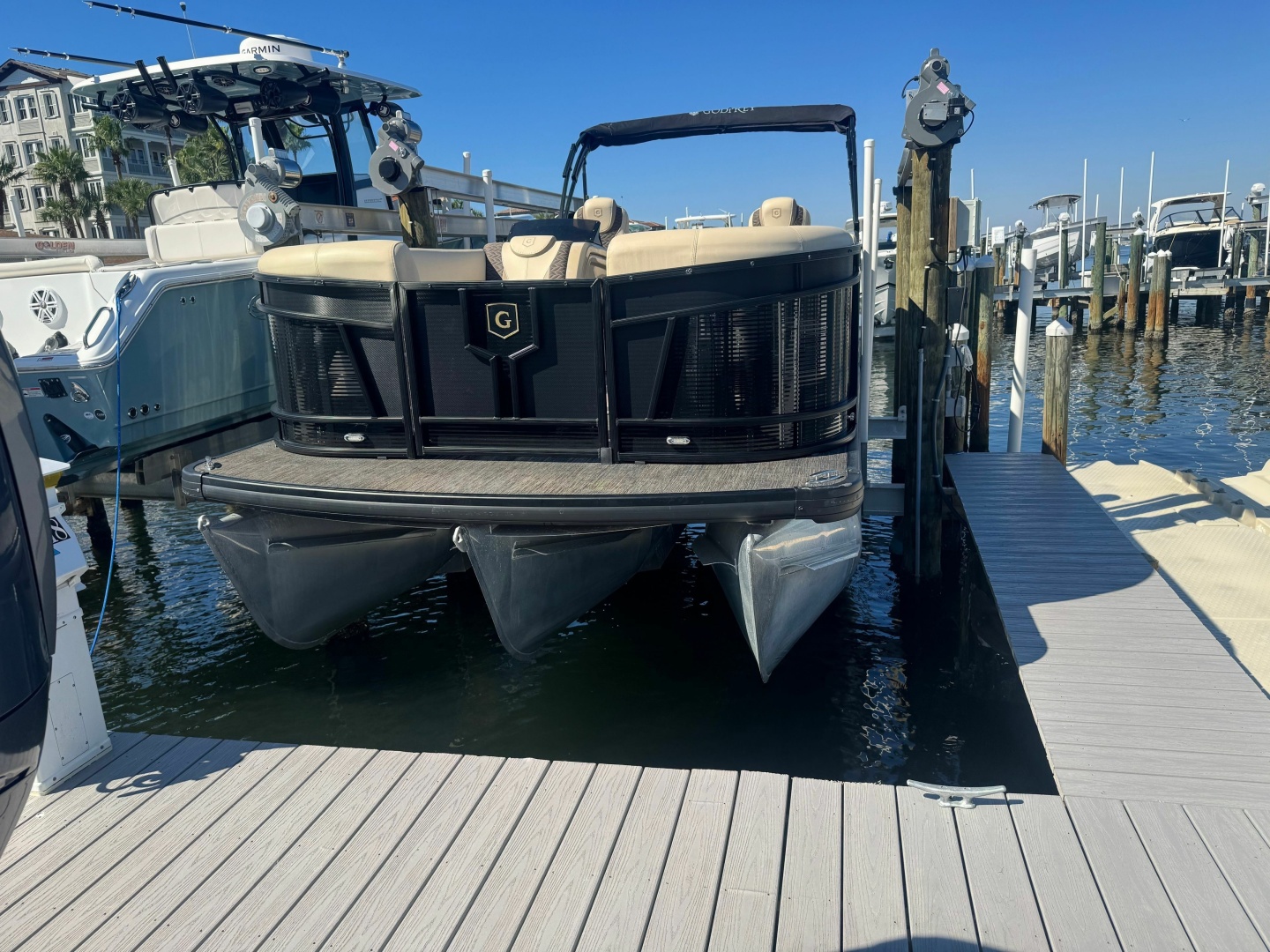 26ft Godfrey Yacht For Sale