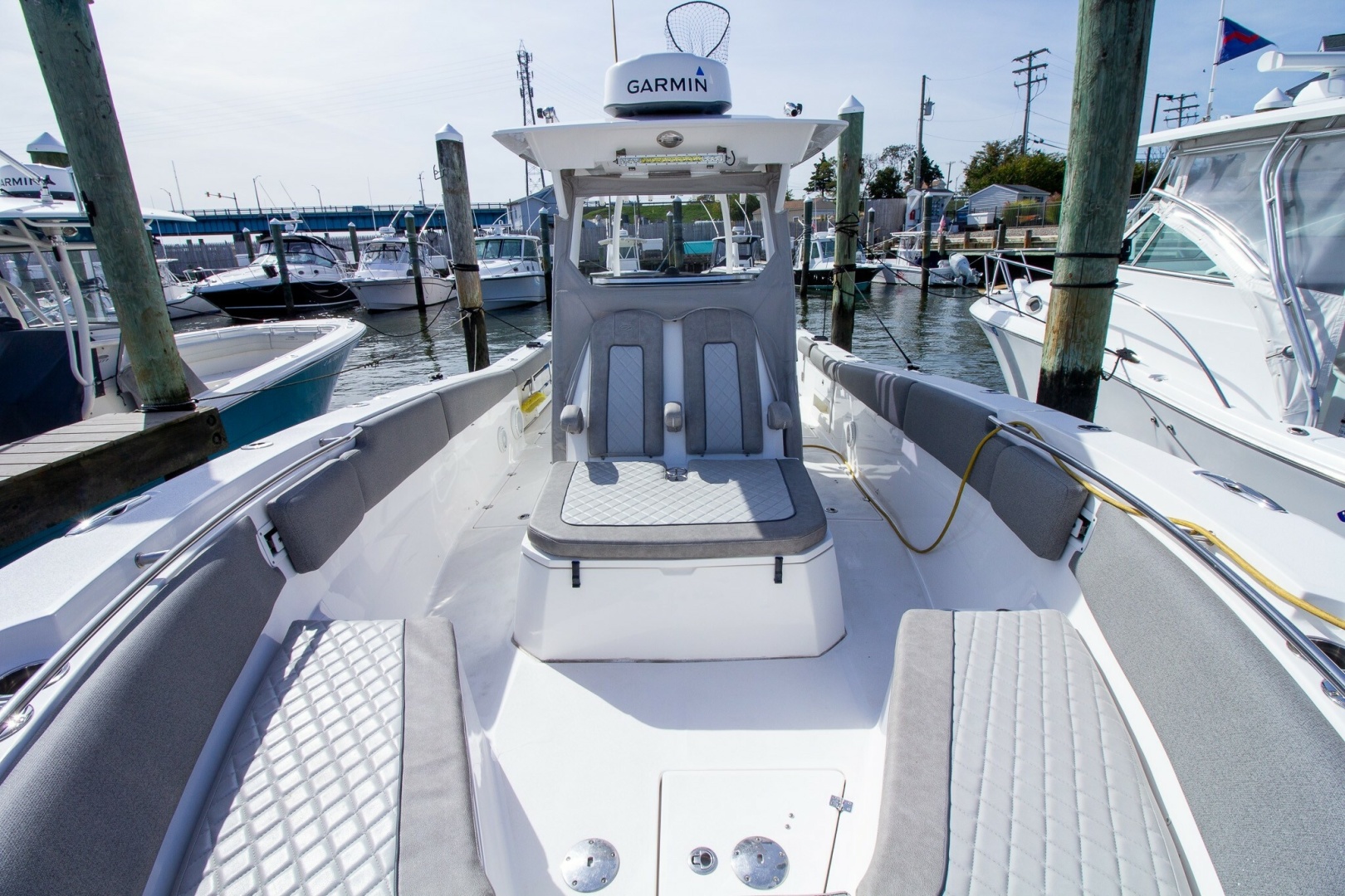 2019 Sea Fox 328 Commander