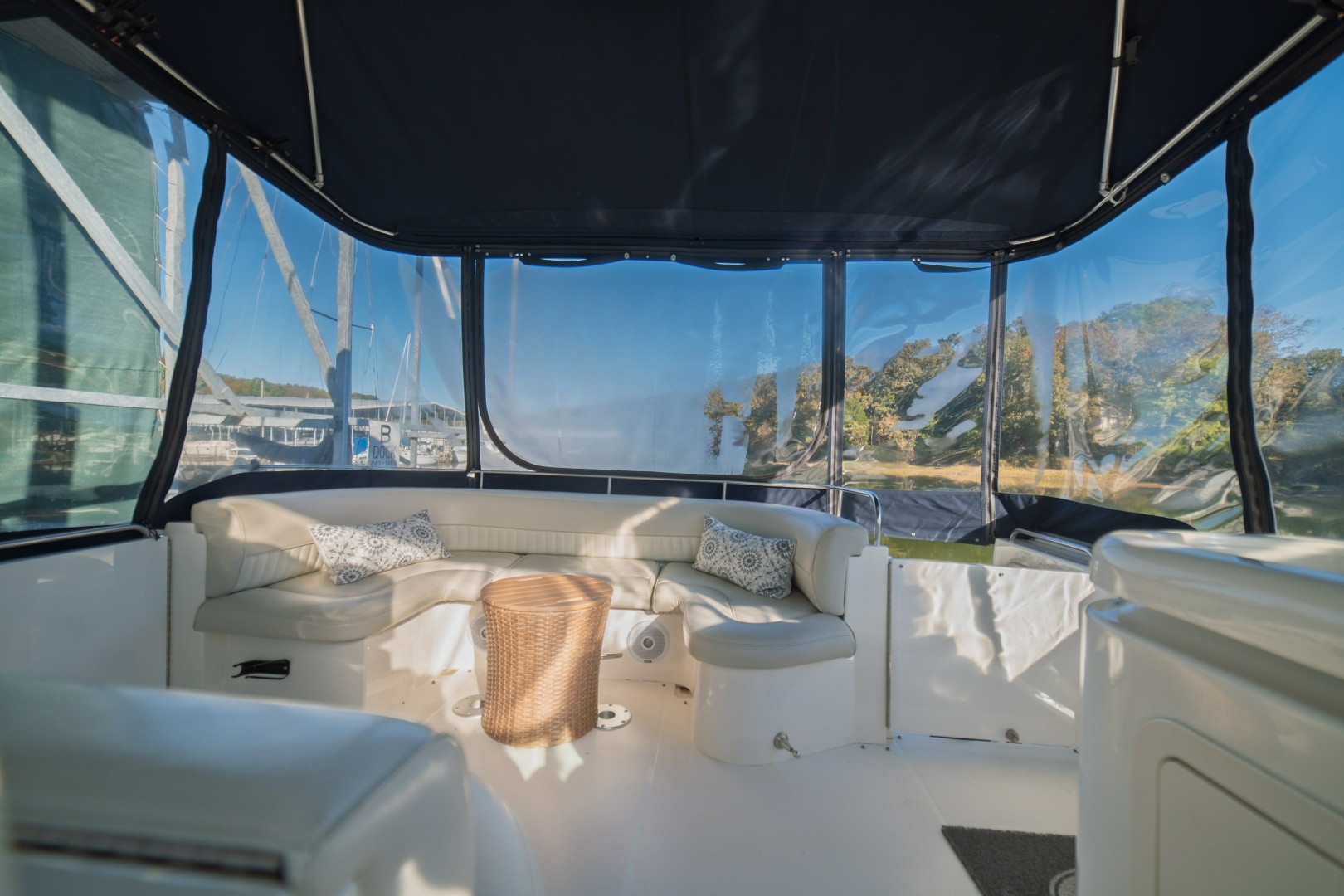 Topanga 45ft Cruisers Yachts Yacht For Sale Topanga 45ft Cruisers Yachts Yacht For Sale