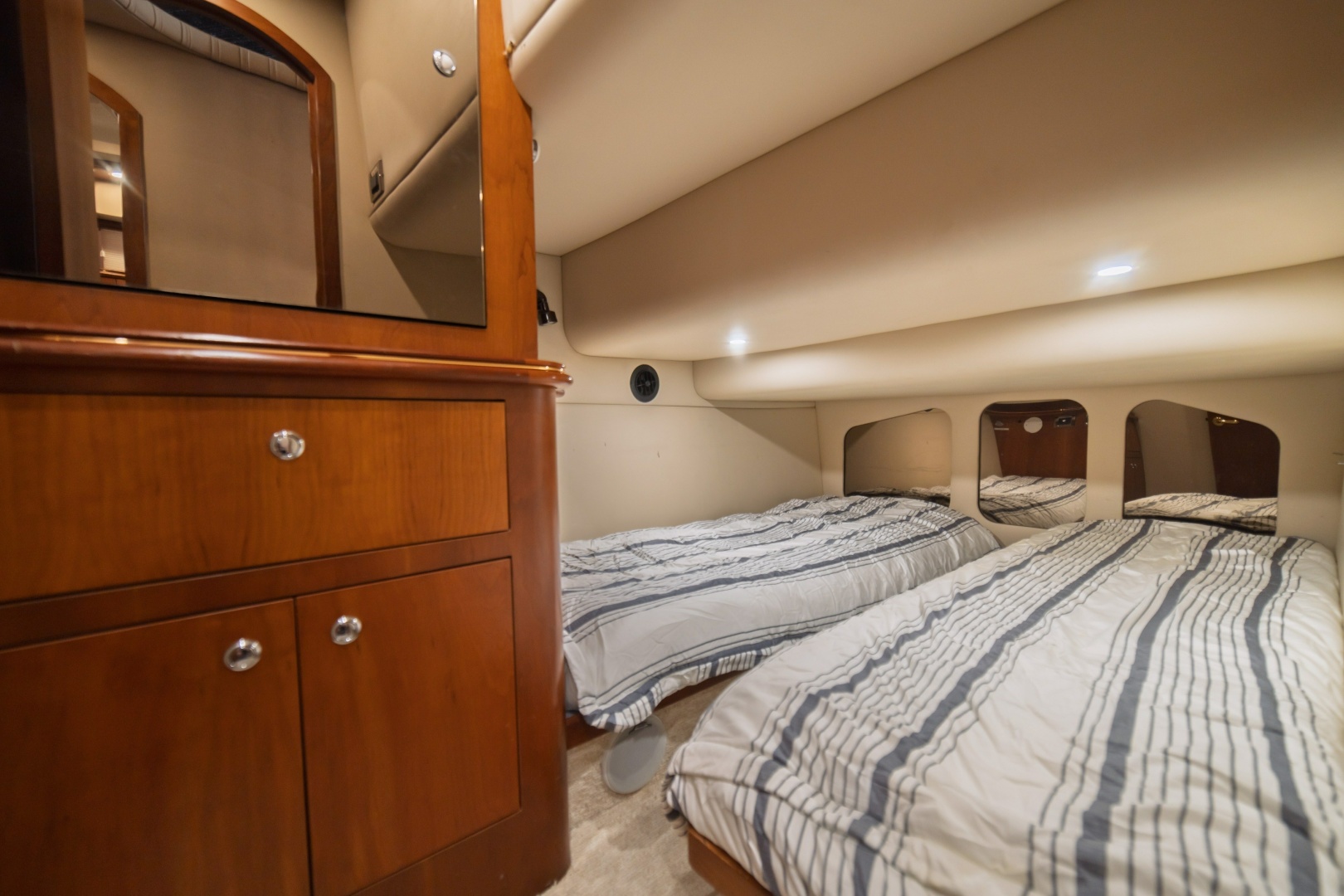 Topanga 45ft Cruisers Yachts Yacht For Sale Topanga 45ft Cruisers Yachts Yacht For Sale