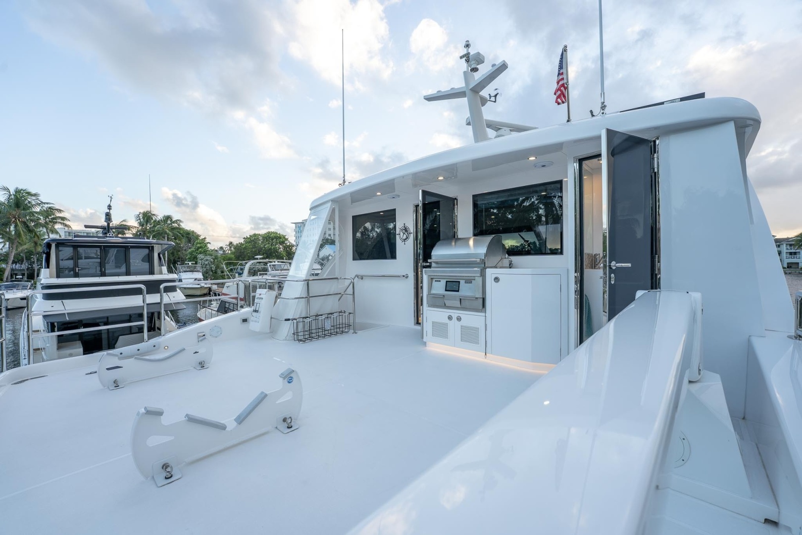 Thea 60ft Horizon Yacht For Sale