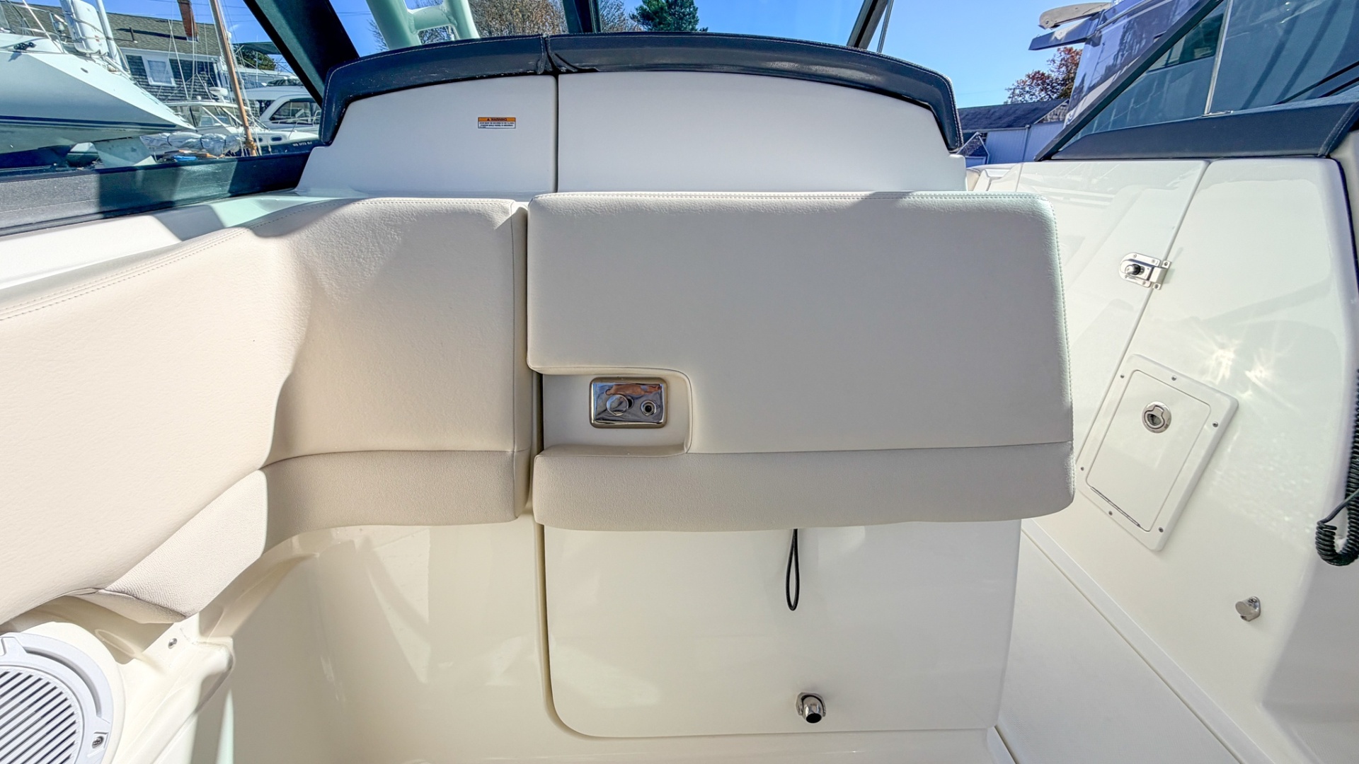 Bean Counter 27ft Boston Whaler Yacht For Sale