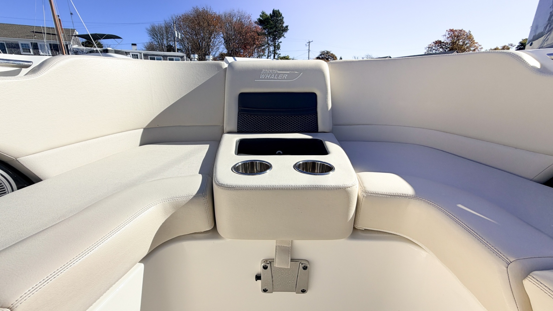 Bean Counter 27ft Boston Whaler Yacht For Sale