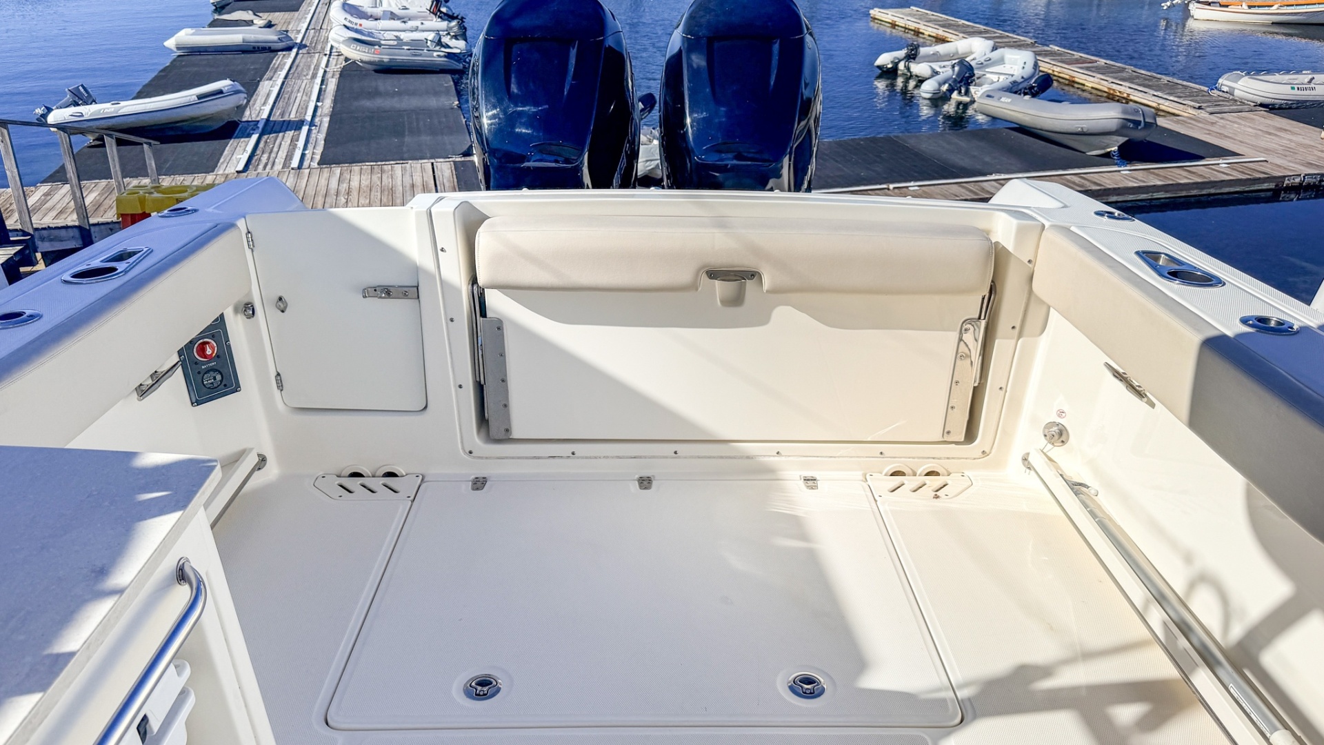 Bean Counter 27ft Boston Whaler Yacht For Sale