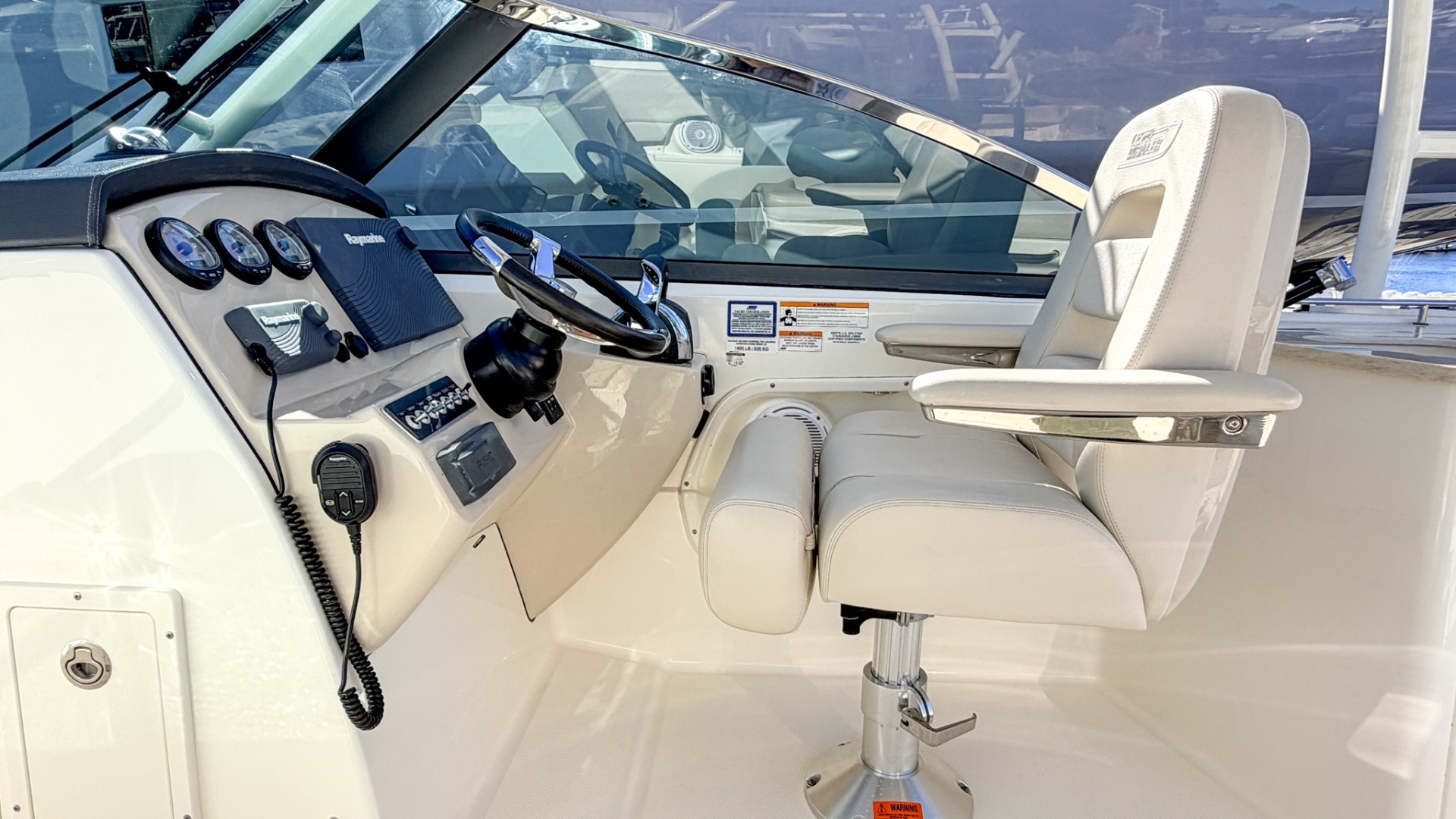 Bean Counter 27ft Boston Whaler Yacht For Sale