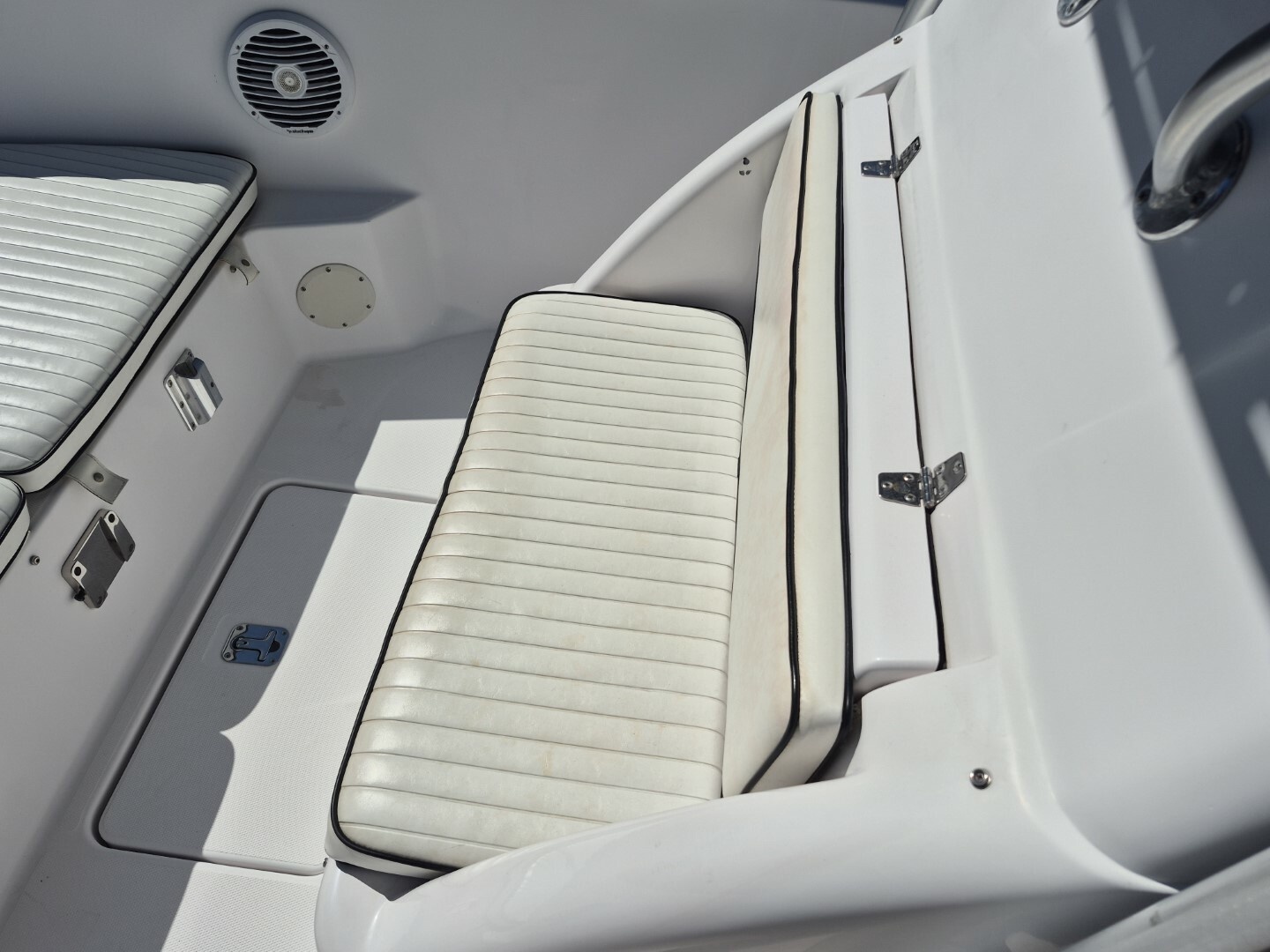 24ft Pro Line Yacht For Sale