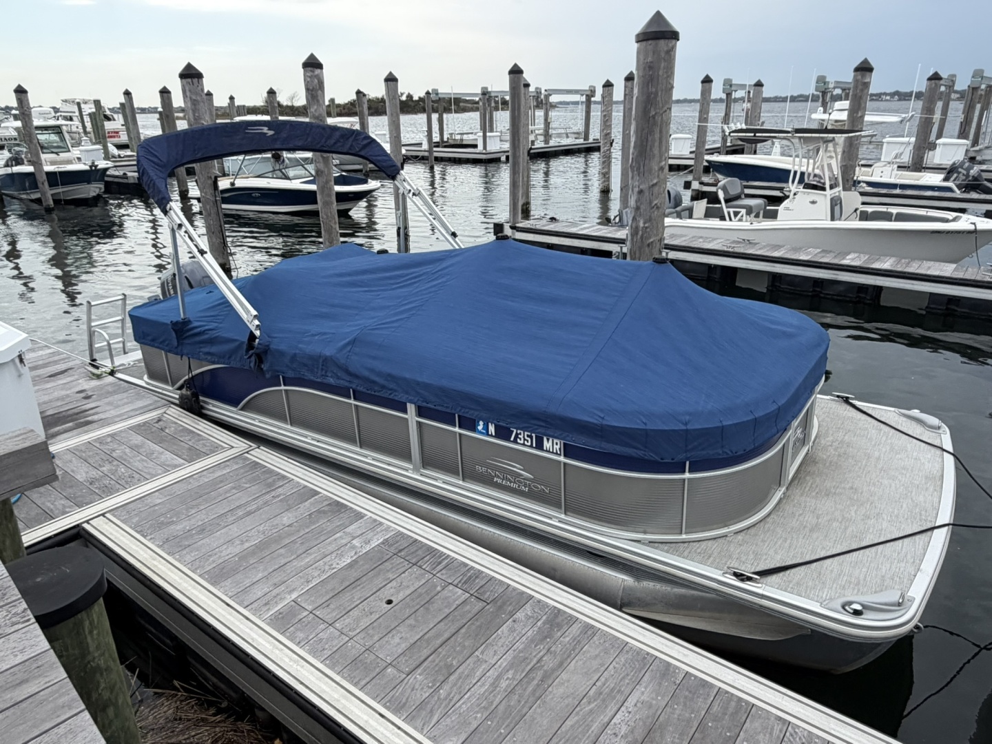 2021 Bennington 23 SBRXP