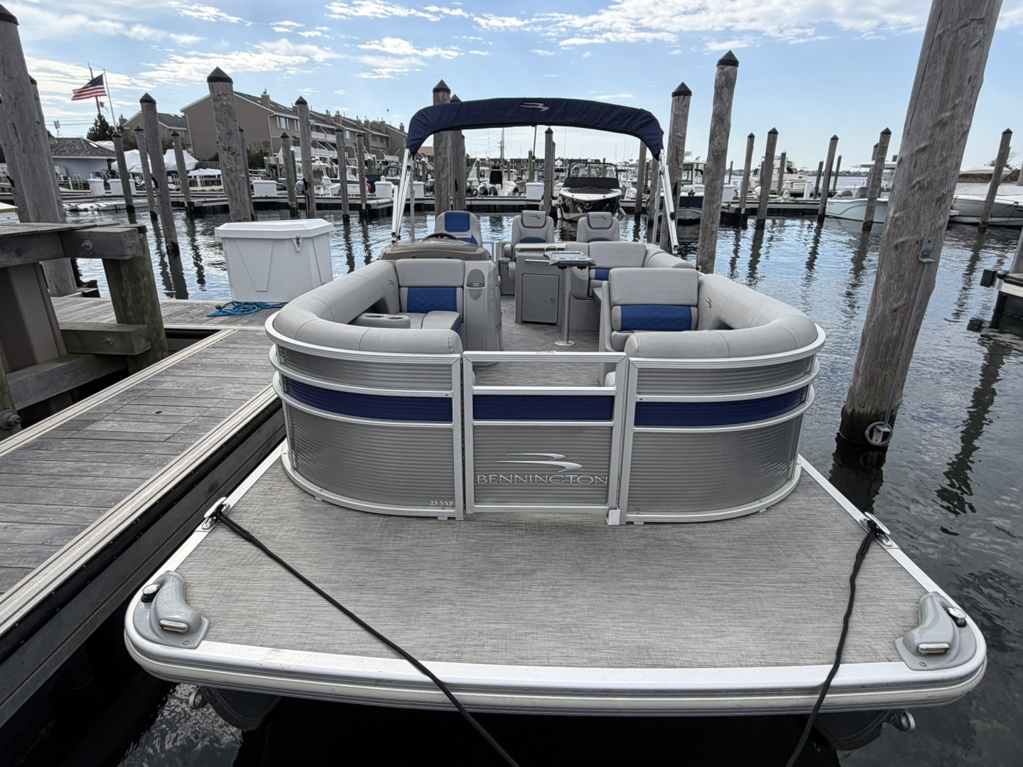 2021 Bennington 23 SBRXP