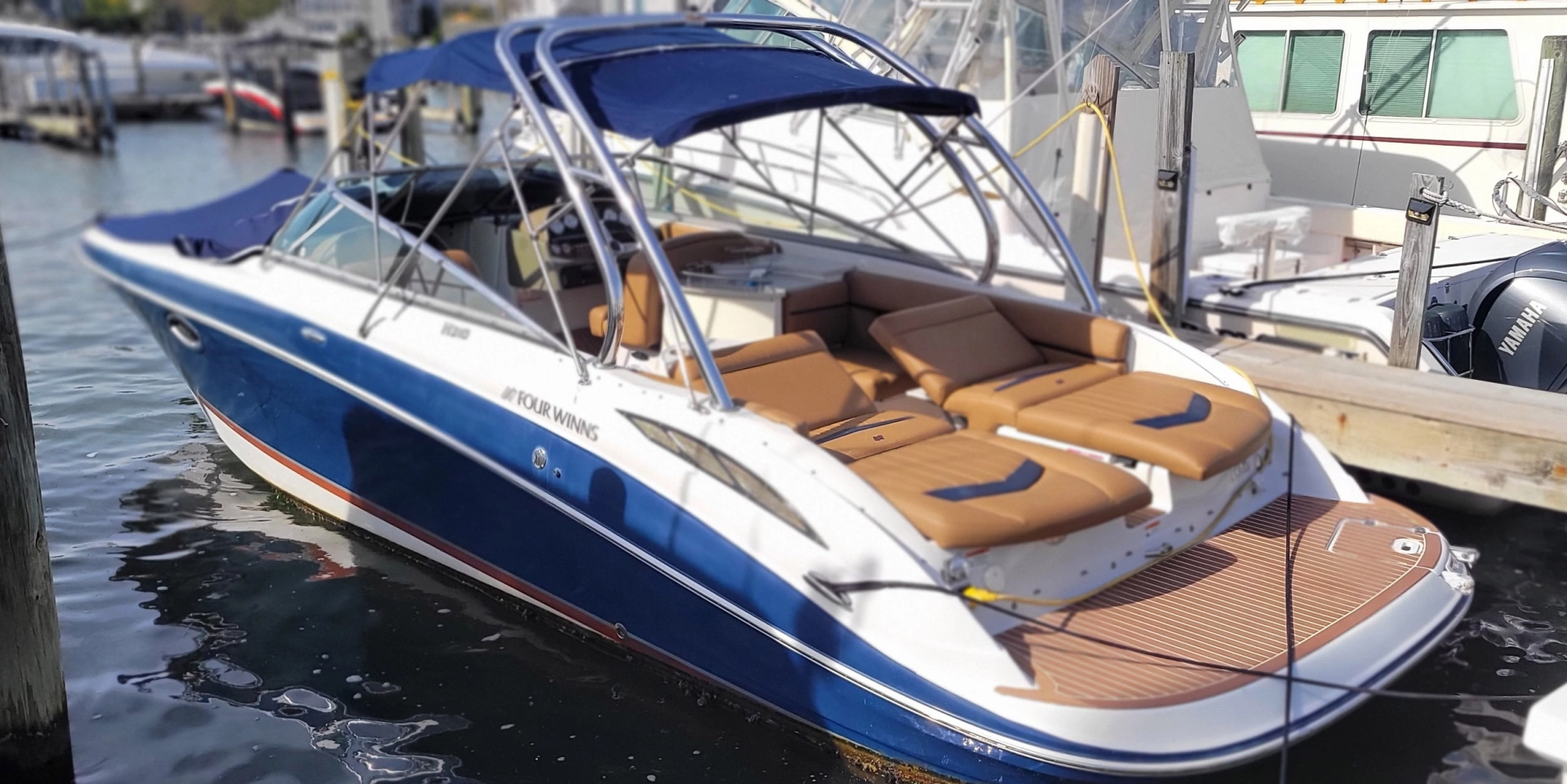2008 Four Winns H310, photo 1 of 12