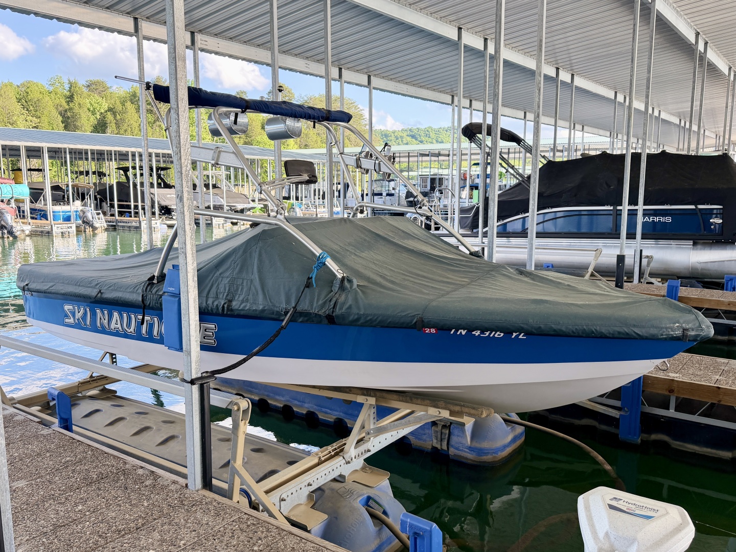 20ft Correct Craft Yacht For Sale