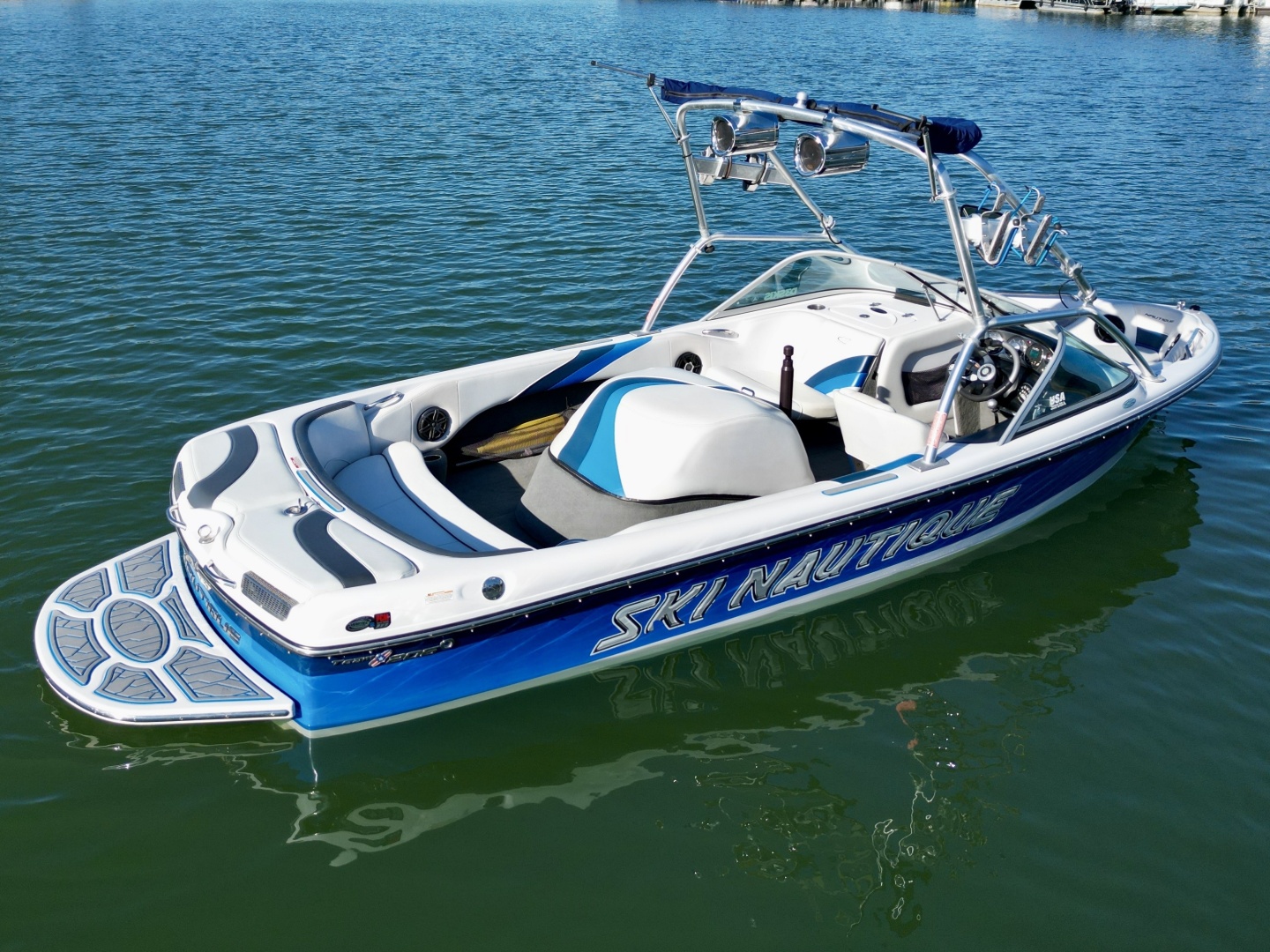 20ft Correct Craft Yacht For Sale