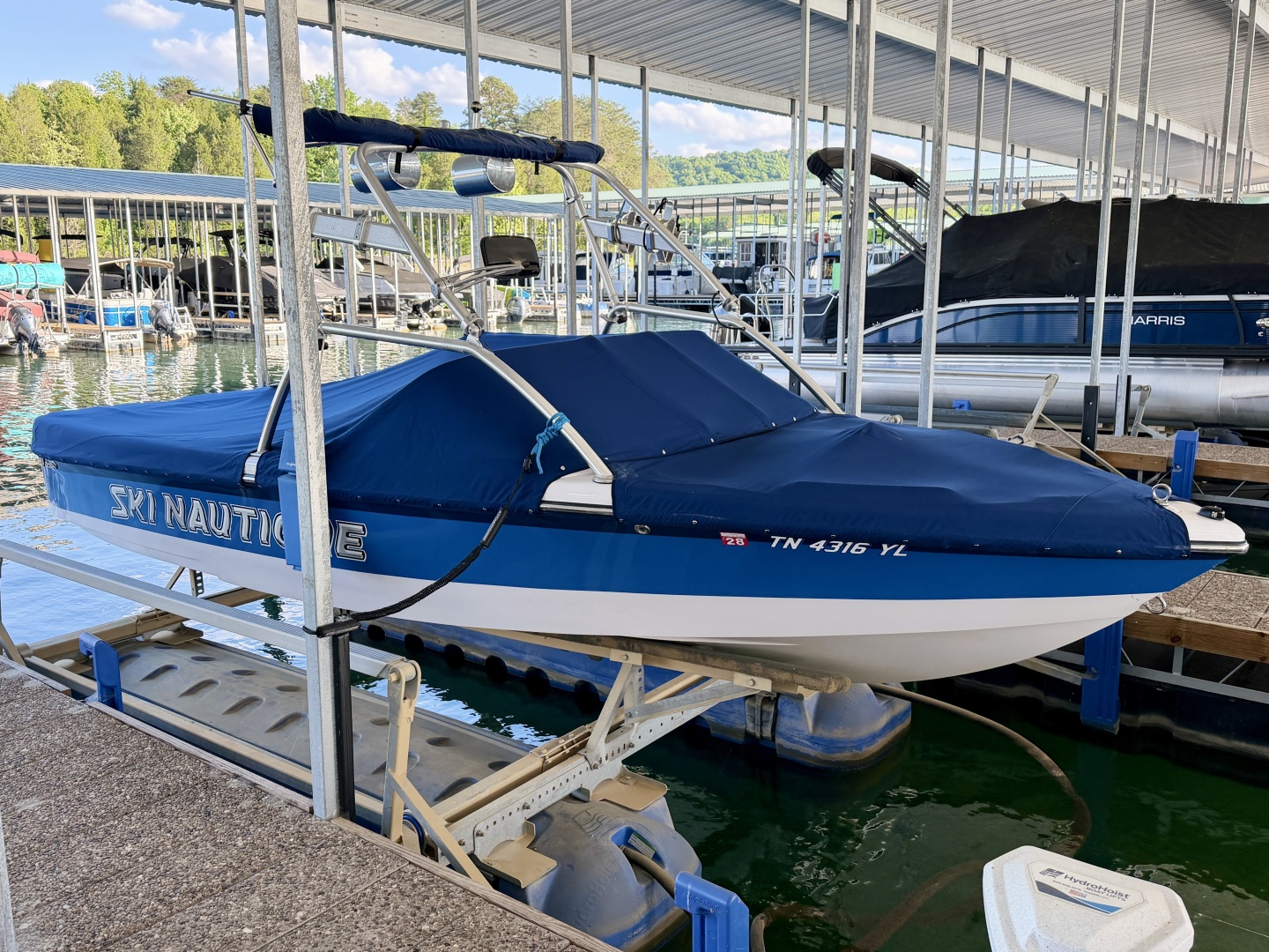 20ft Correct Craft Yacht For Sale