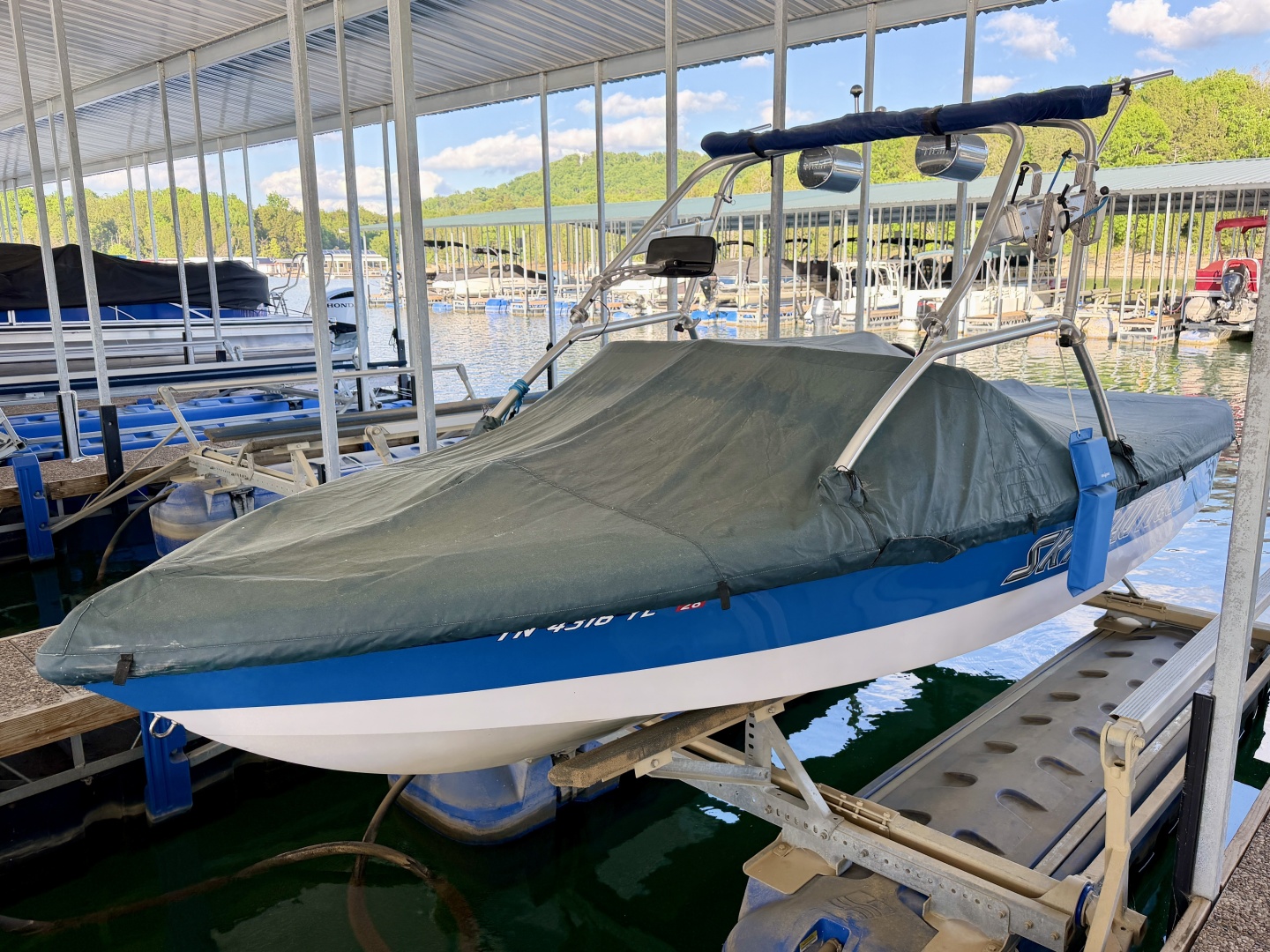 20ft Correct Craft Yacht For Sale