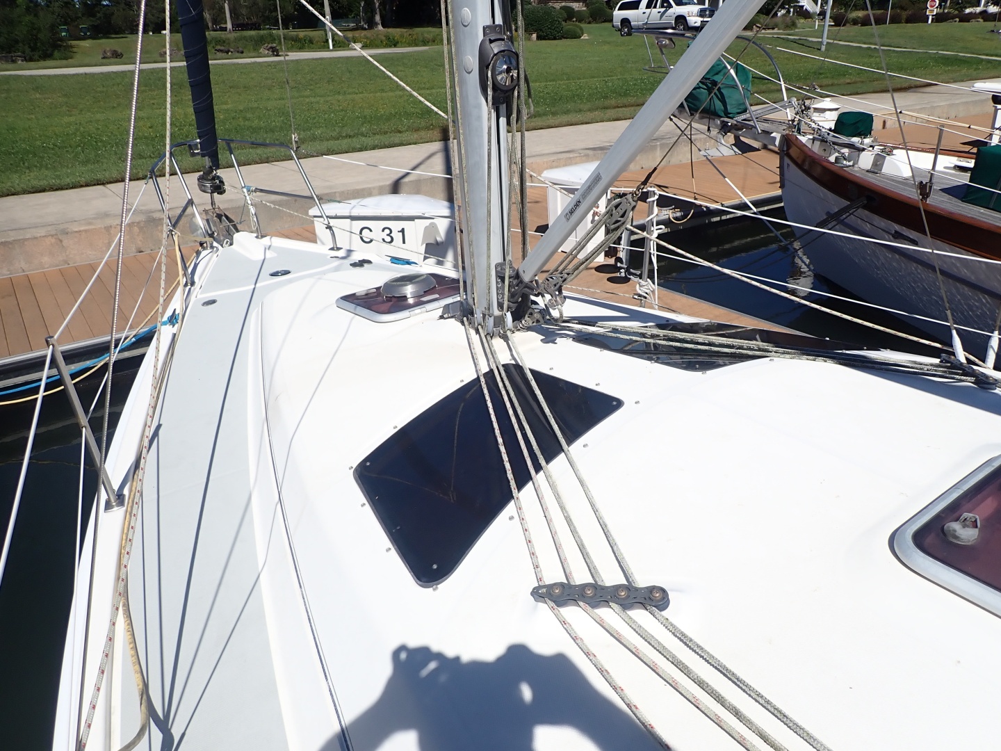 33ft Hunter Yacht For Sale